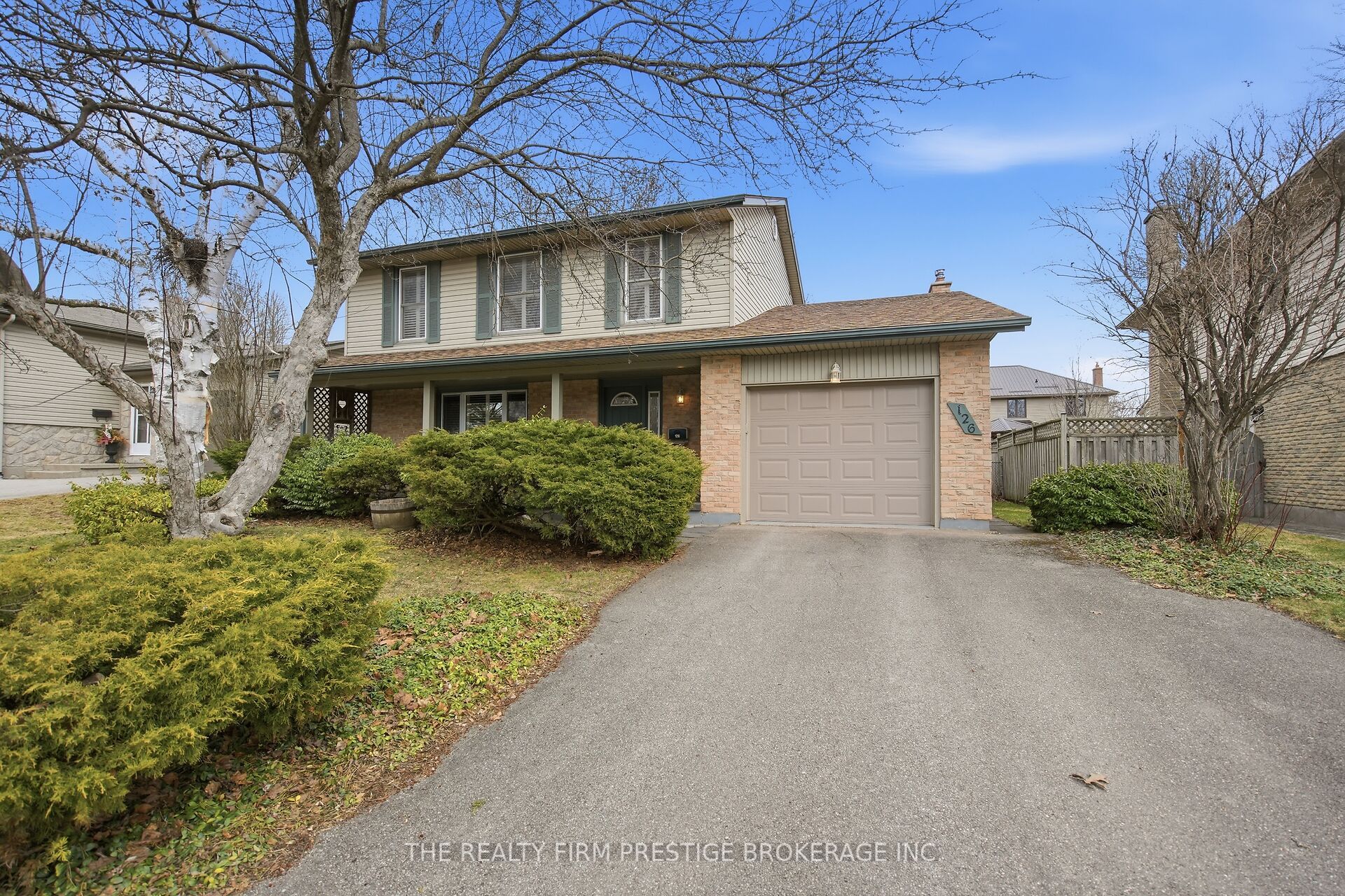126 Gardenvale Crescent, London South, ON N6J 4B9 photo 3