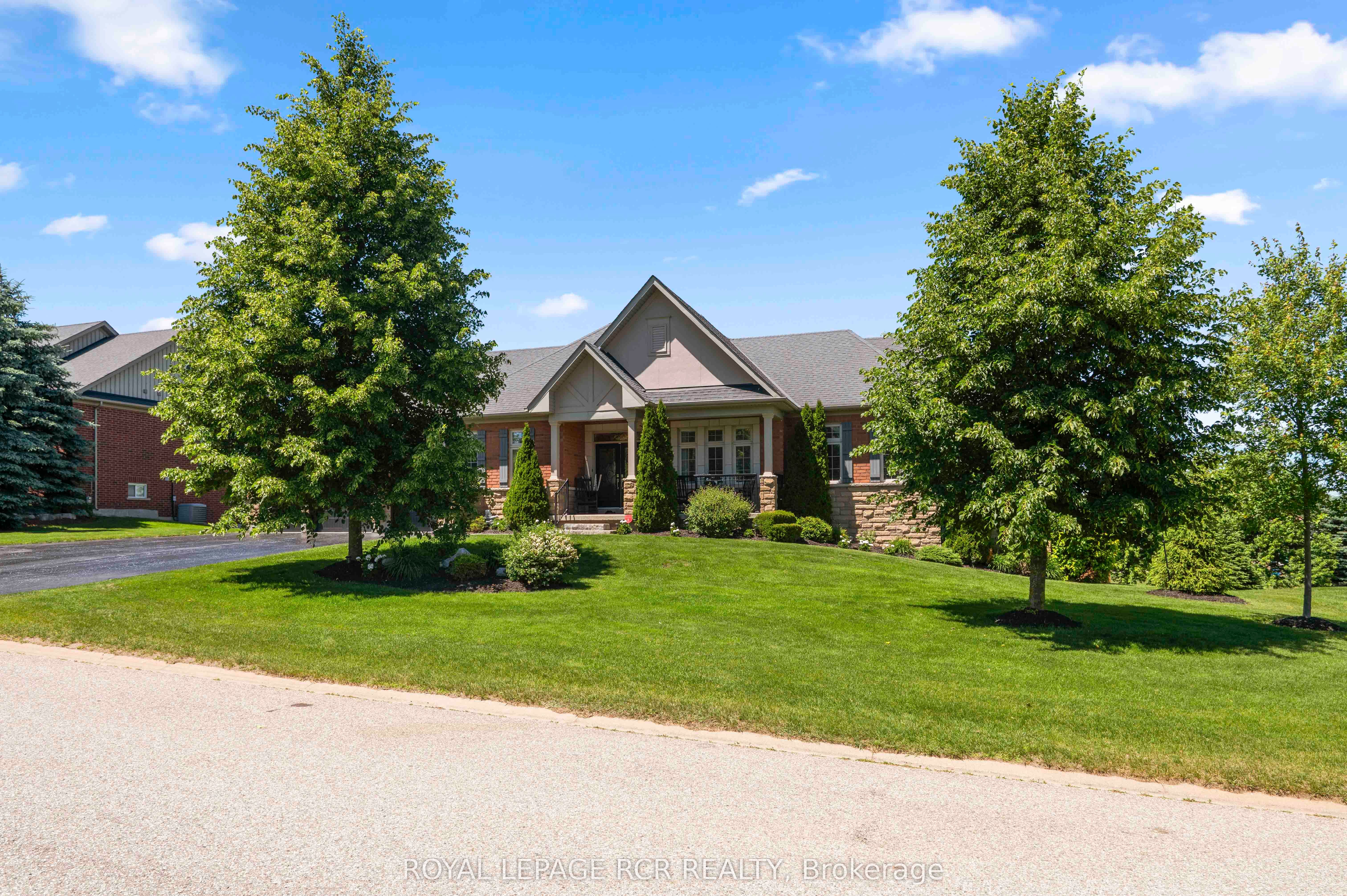6 Masters Creek Boulevard, Mono, ON L9W 6L7 photo 3