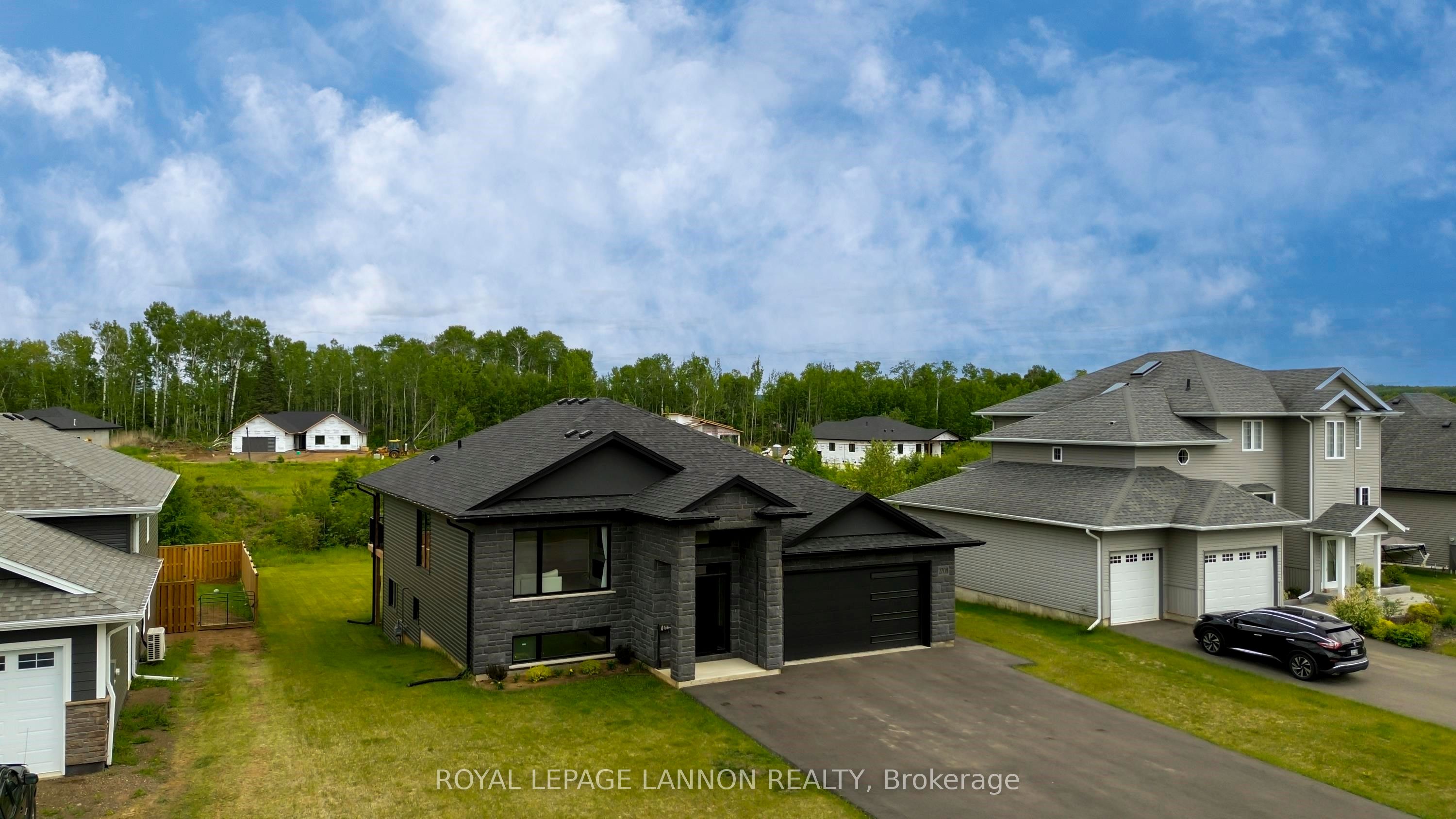 2708 King George's Park Dr., Oliver Paipoonge, ON P7K 0V4 photo 4