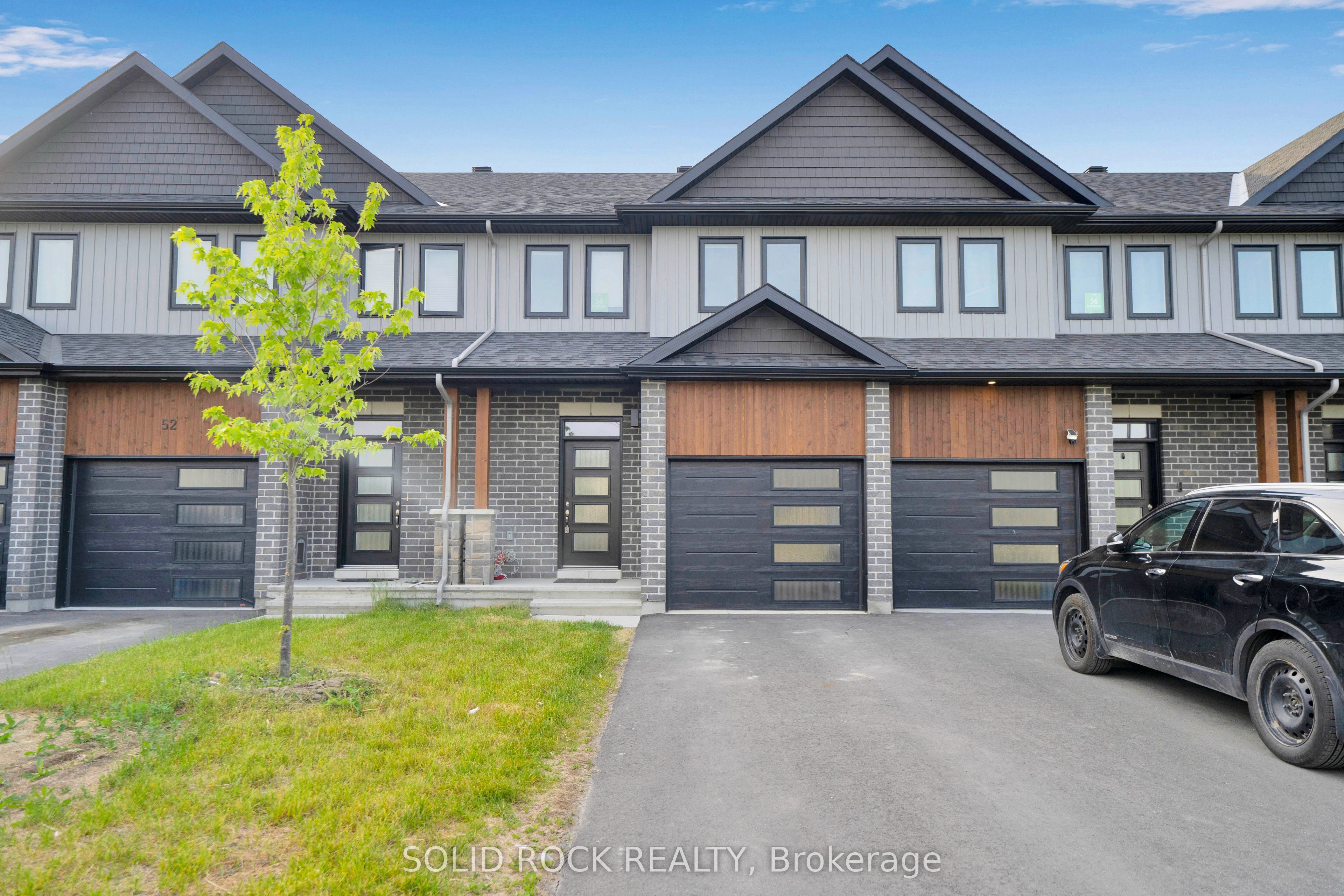 54 Griffith Way, Carleton Place, ON K7C 4G4