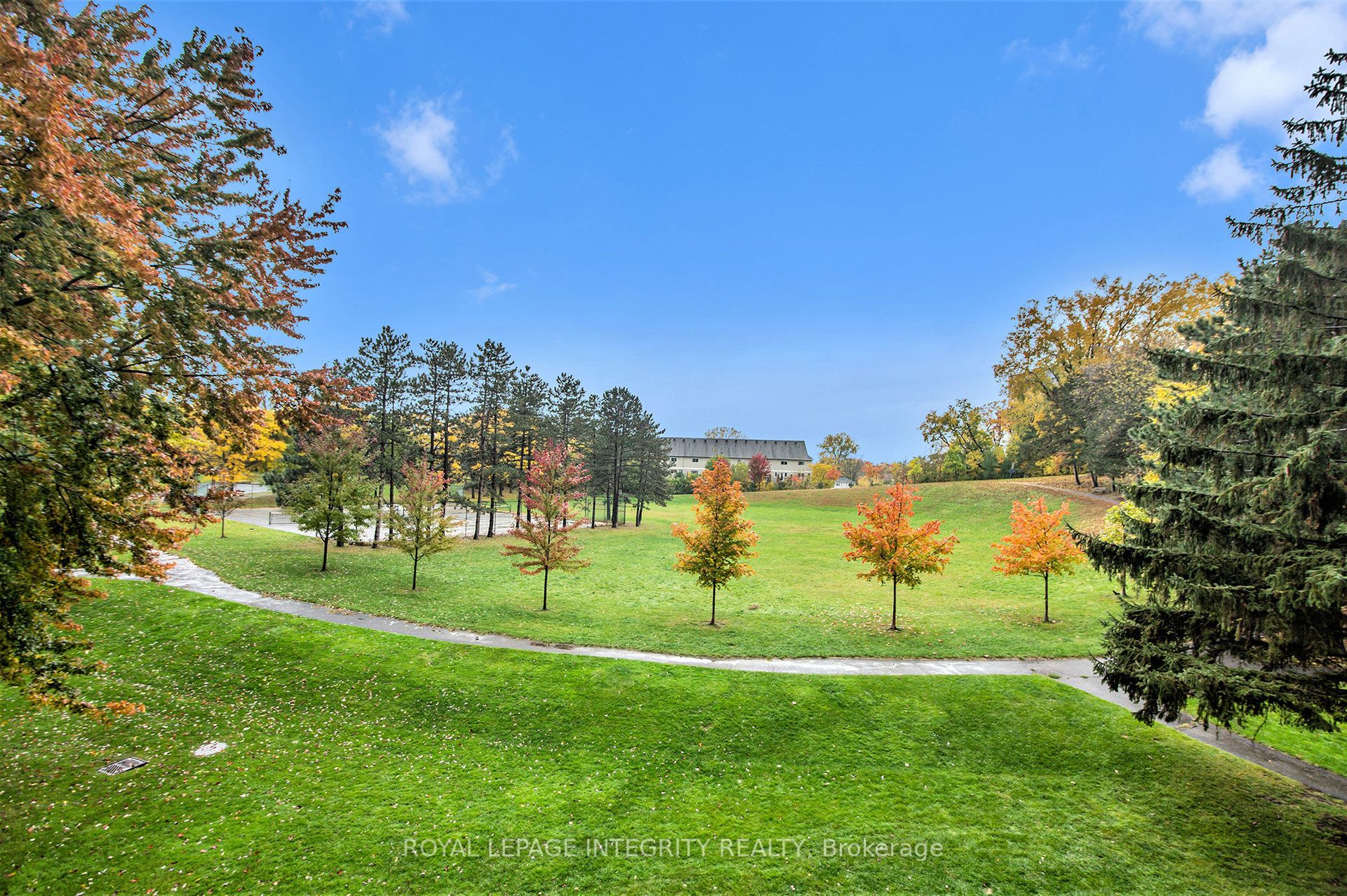 2871 Richmond Road 1608, Britannia Heights - Queensway Terrace N and Area, ON K2B 8M5 photo 4