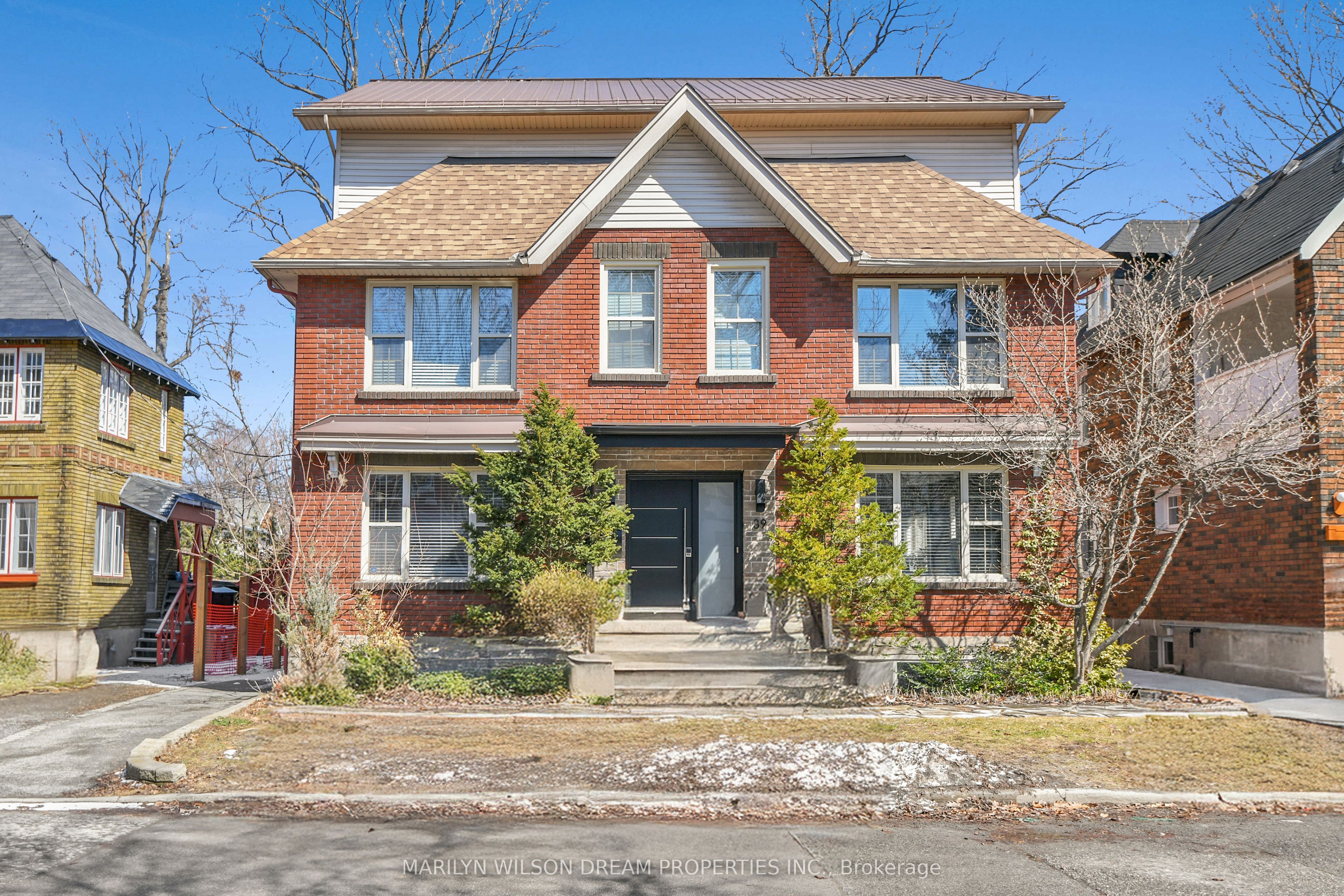 39 Lambton Avenue, New Edinburgh - Lindenlea, ON K1M 0Z8