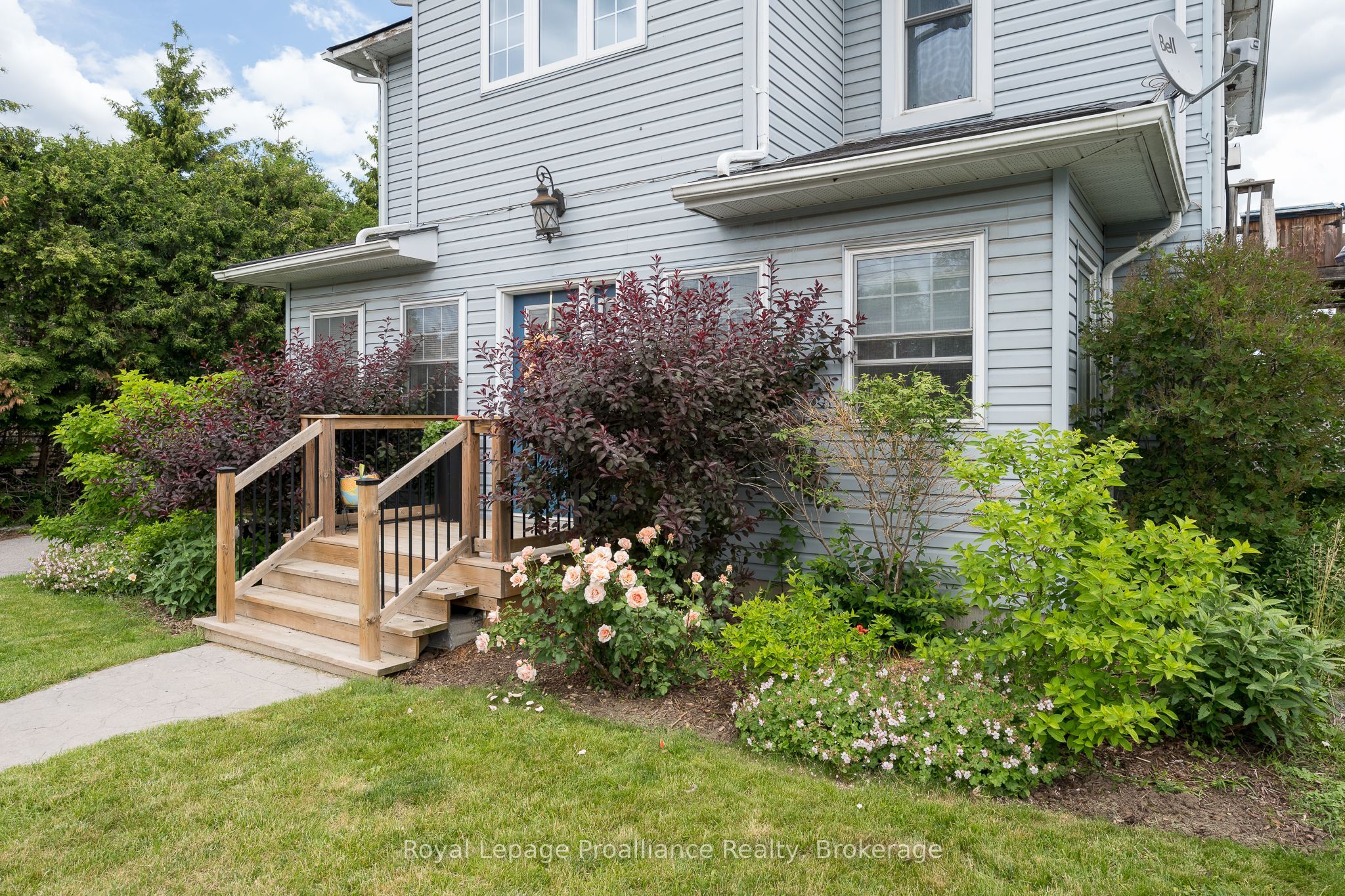 13 South Trent Street, Quinte West, ON K0K 2C0 photo 3