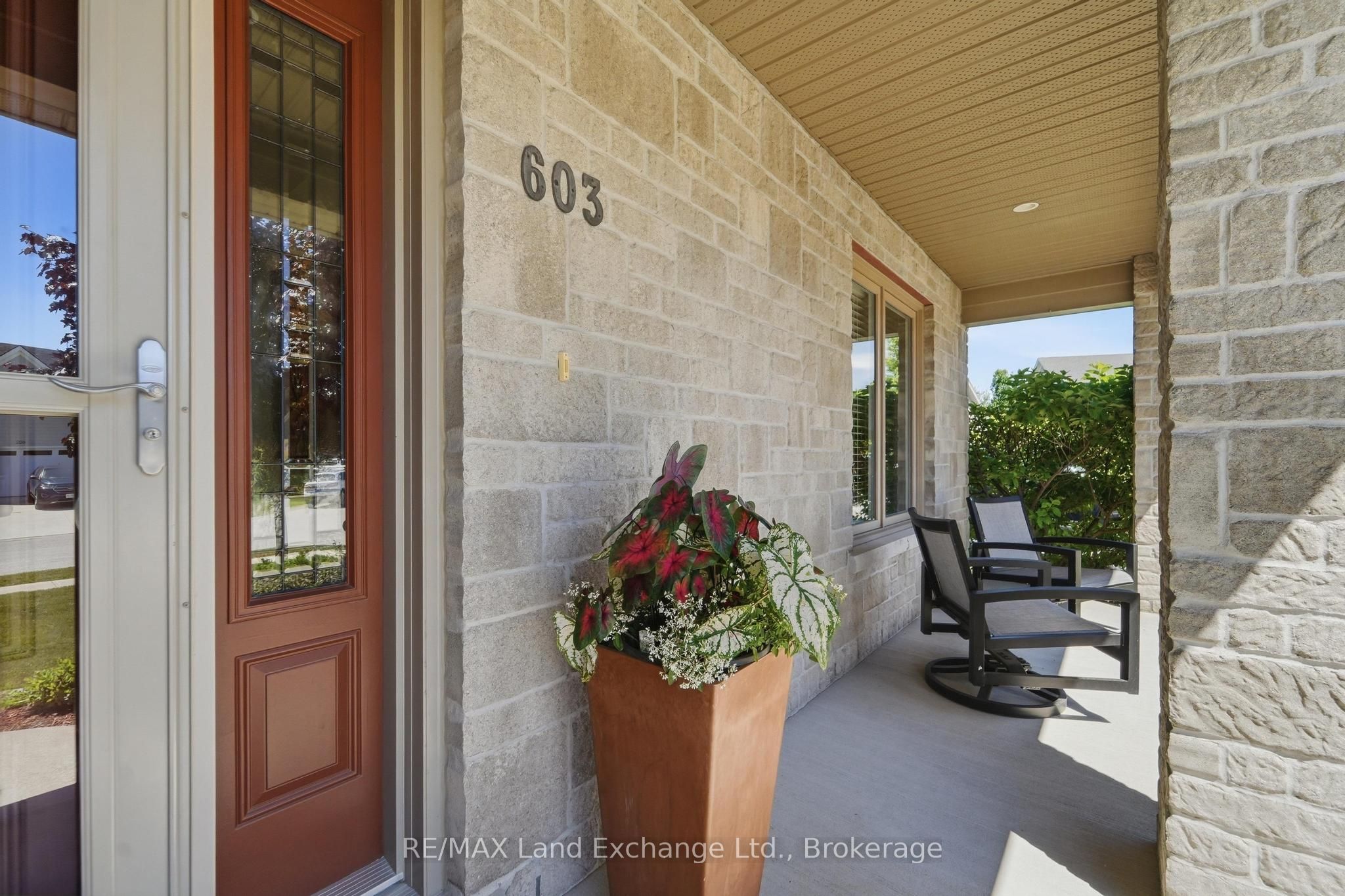 603 Troon Court, Kincardine, ON N2Z 0B4 photo 3