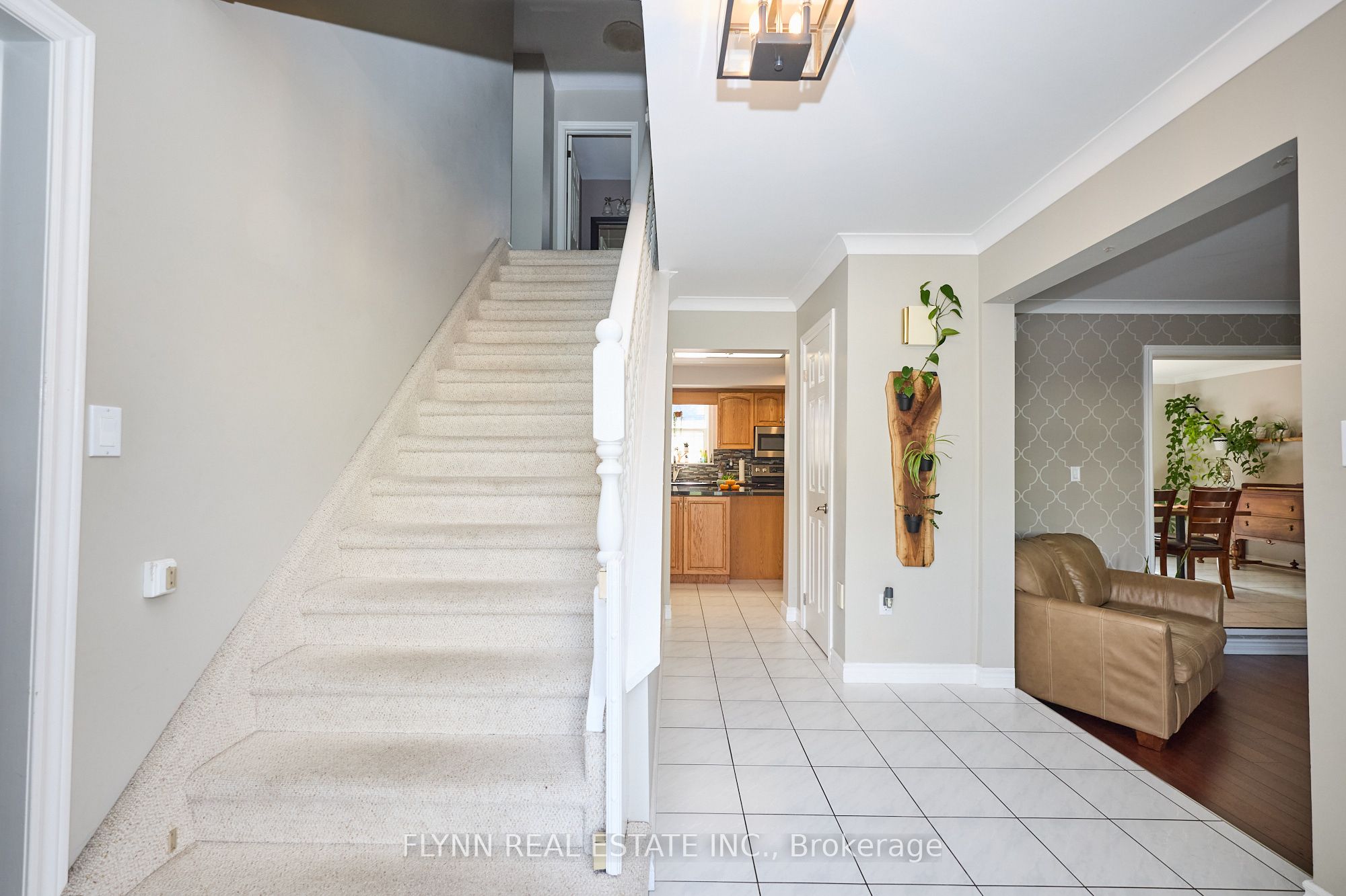 33 Adel Drive, St. Catharines, ON L2M 6N3