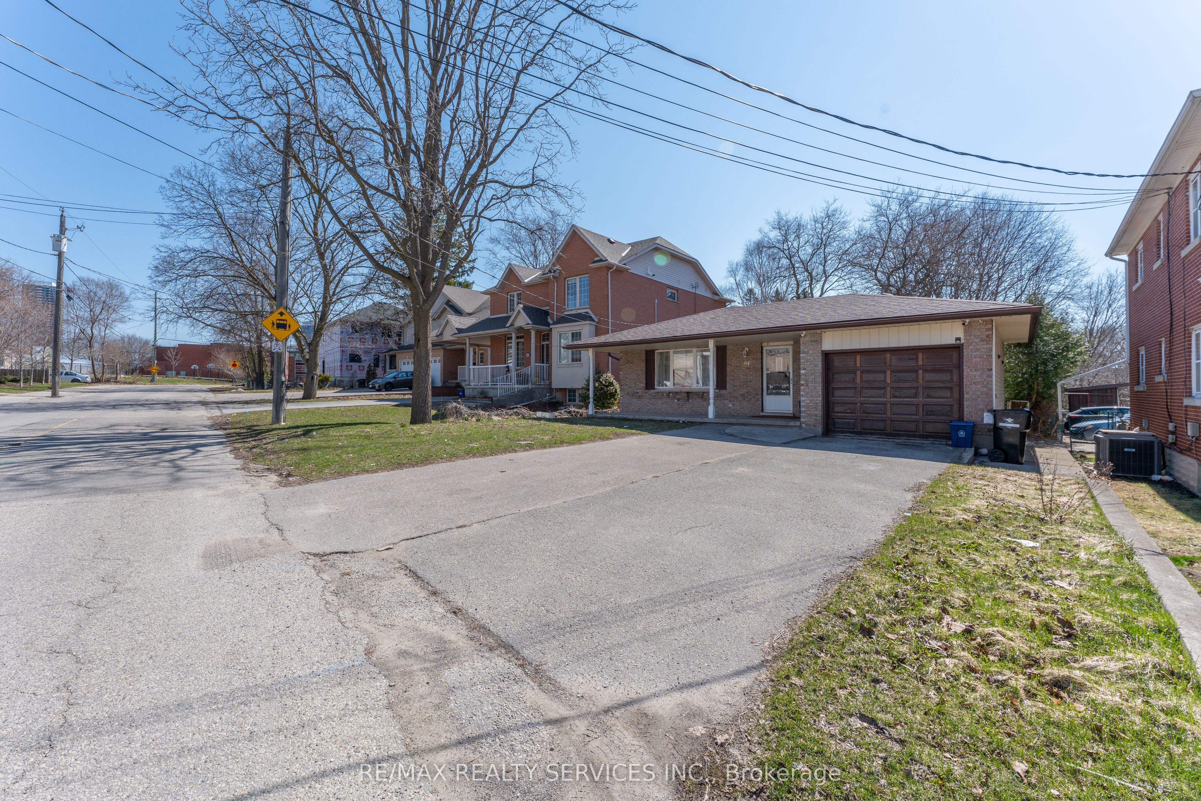 94 Gage Avenue, Kitchener, ON N2G 2E2 photo 4