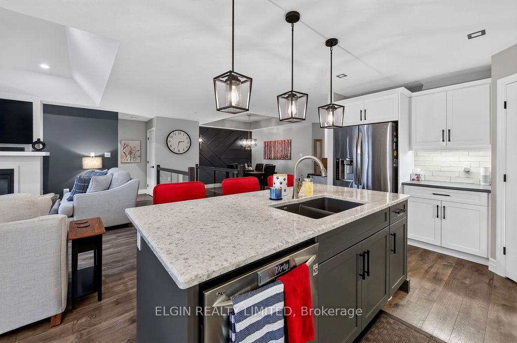 40 Glengariff Drive, Southwold, ON N5P 3T2 photo 2