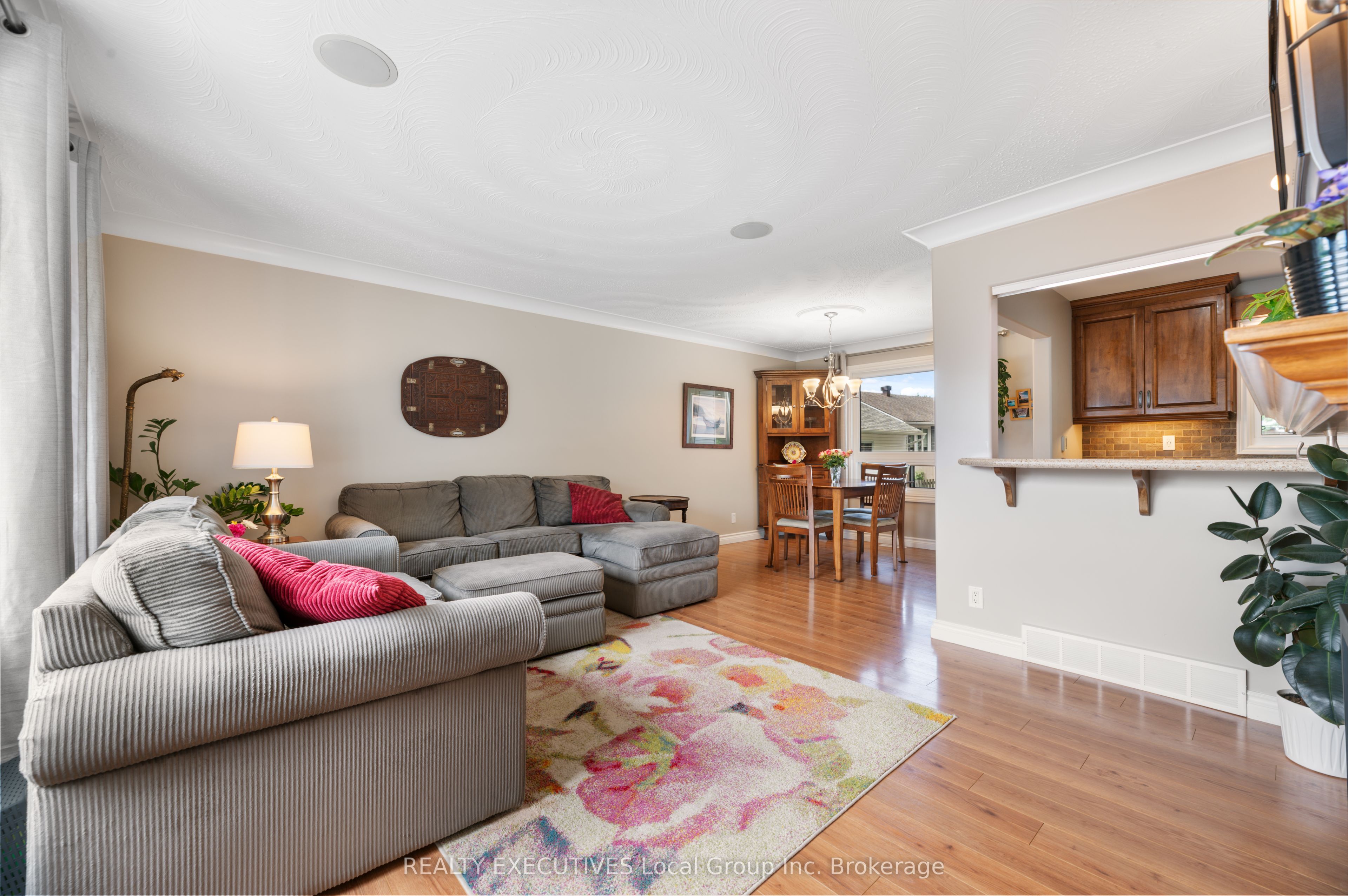1452 PINEGROVE Crescent, North Bay, ON P1B 4P8 photo 5