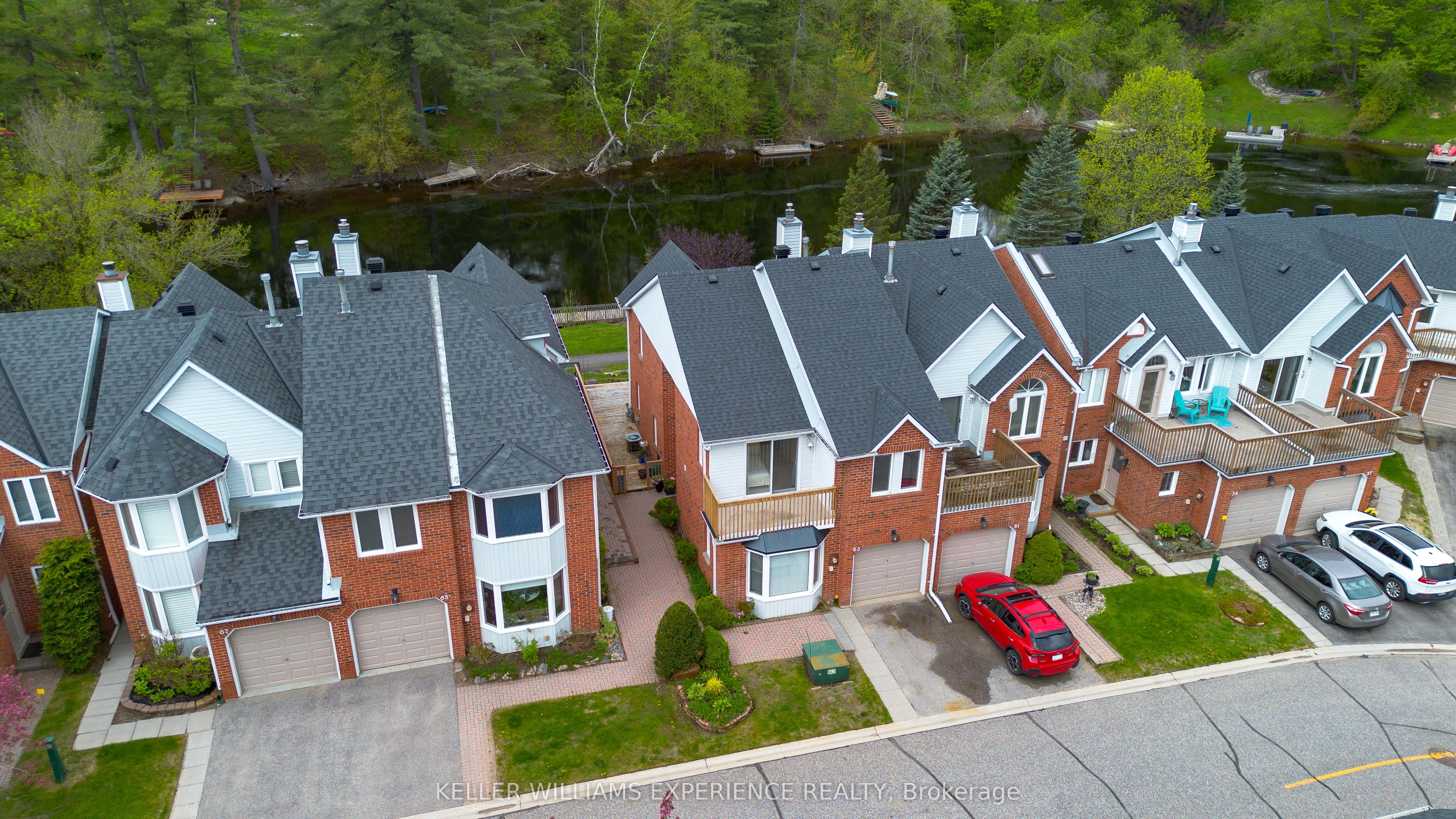 63 Shoreline Drive, Bracebridge, ON P1L 1Z3