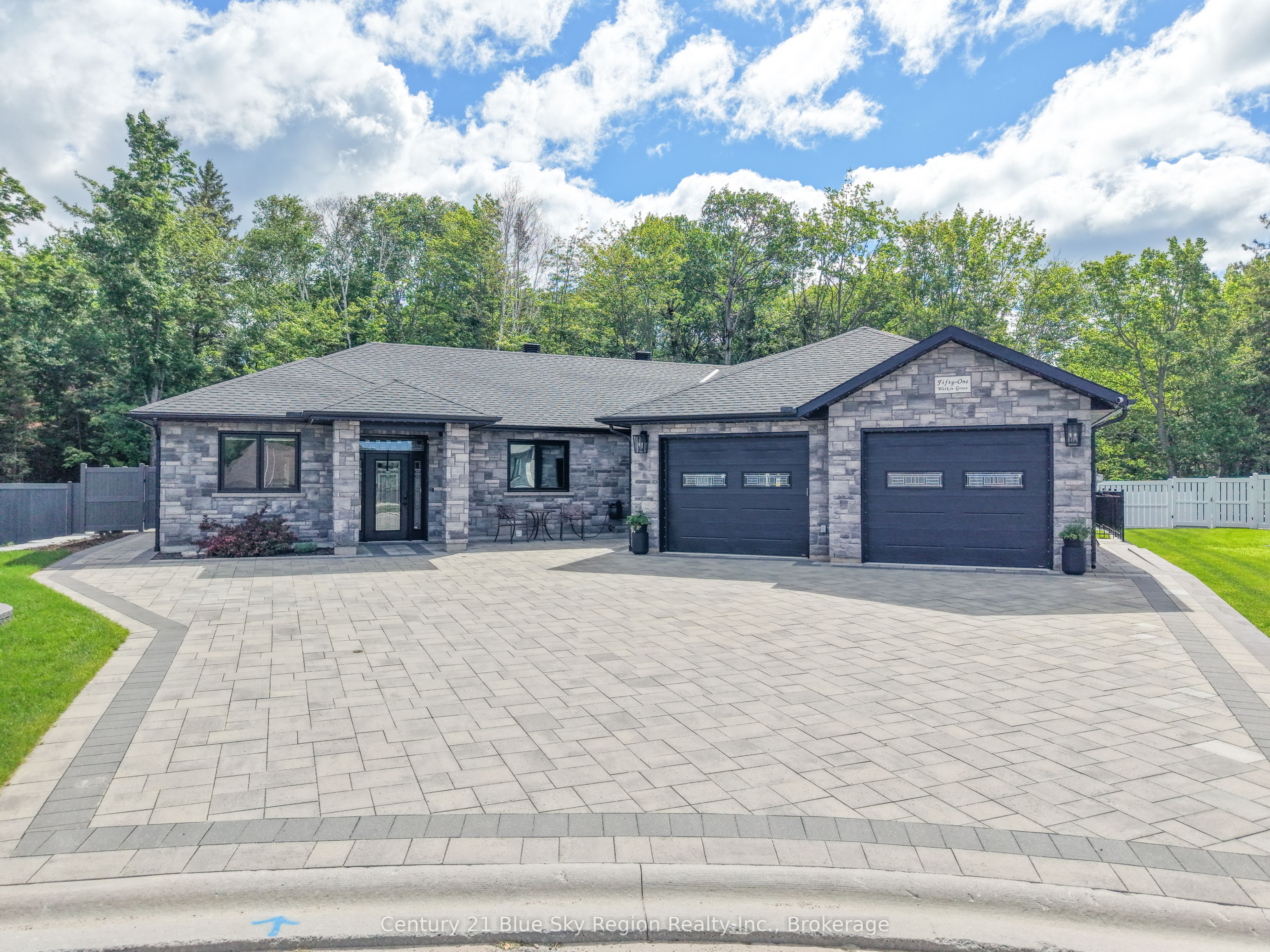 51 Welkin Grove, North Bay, ON P1A 0G7