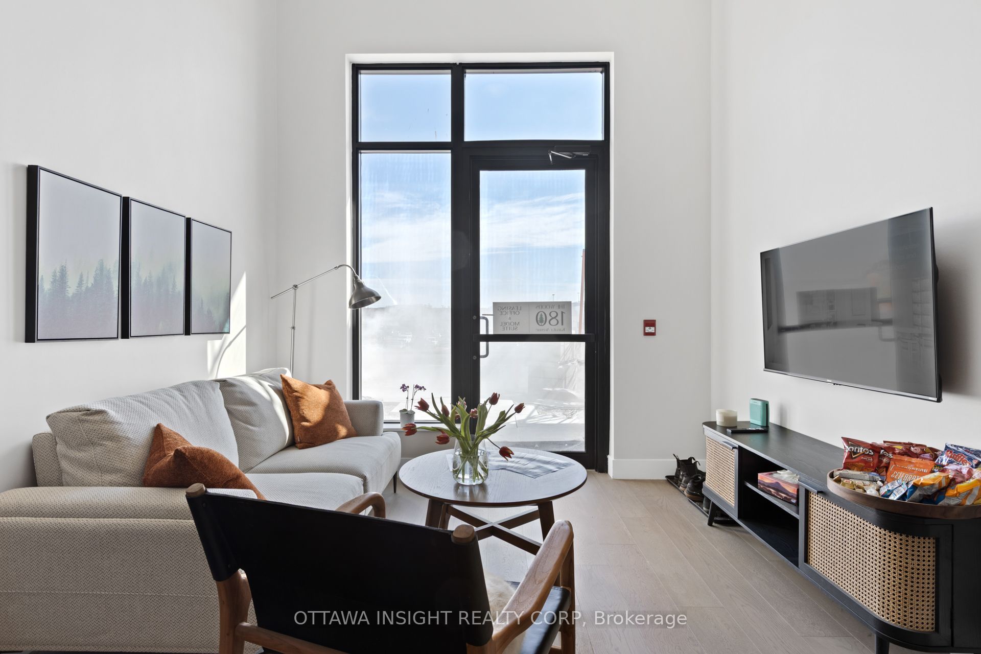 180 Kanata Avenue 2E, Kanata, ON K2K 3L9 photo 3