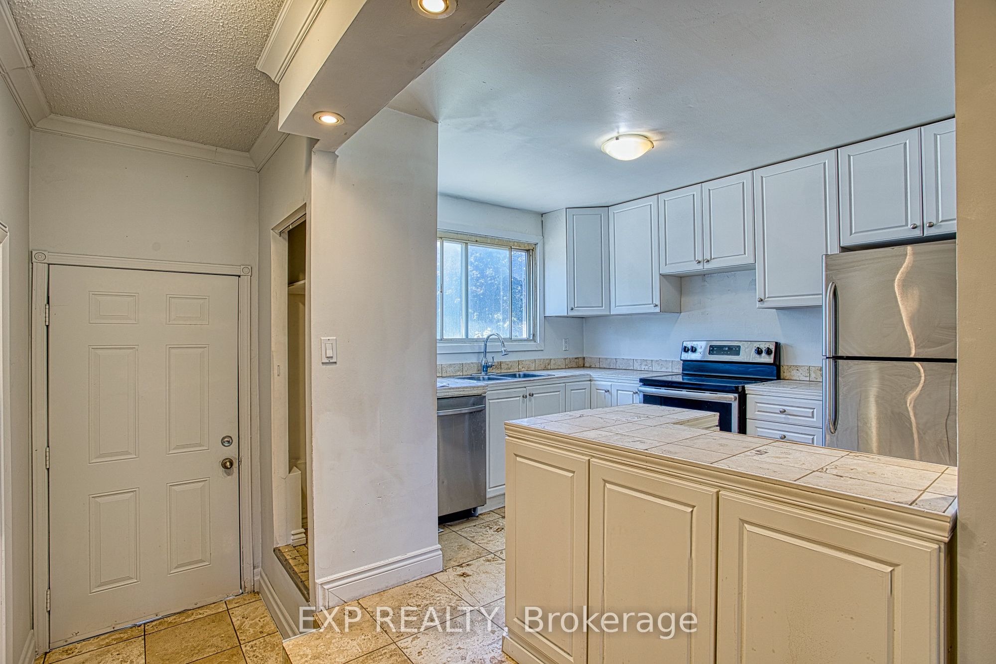 75 Berkindale Drive 85, Hamilton, ON L8E 3L3 photo 5