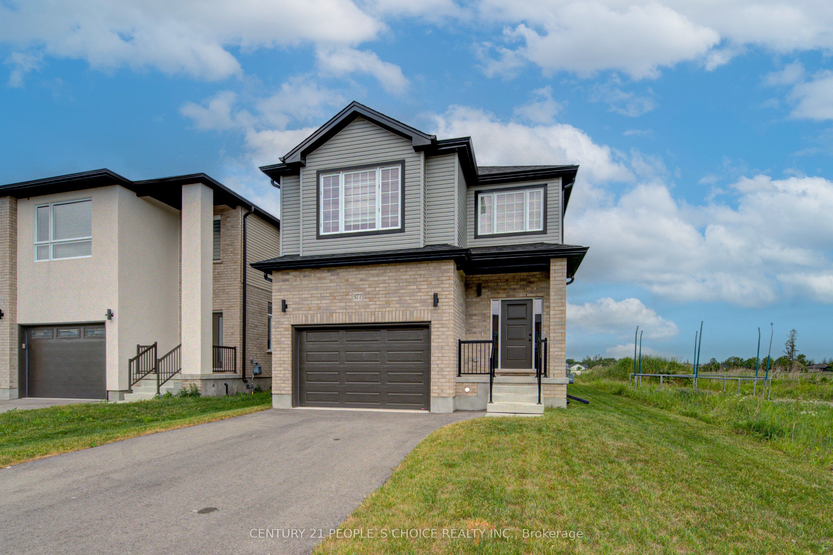 377 Bradshaw Drive, Stratford, ON N5A 0K2 photo 2