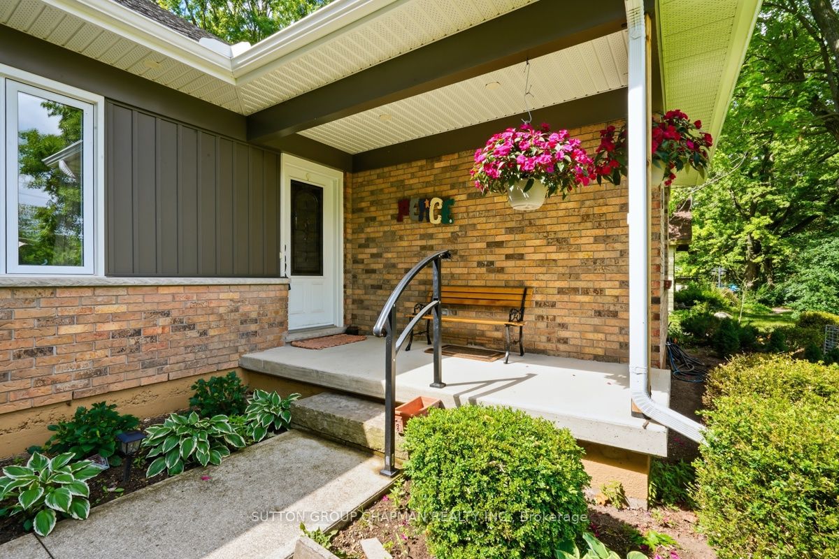 408 Old Riverside Drive, London North, ON N6H 4T3 photo 3