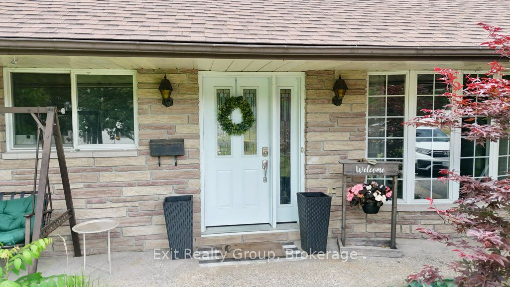 29 Wallace Street, Quinte West, ON K0K 2C0