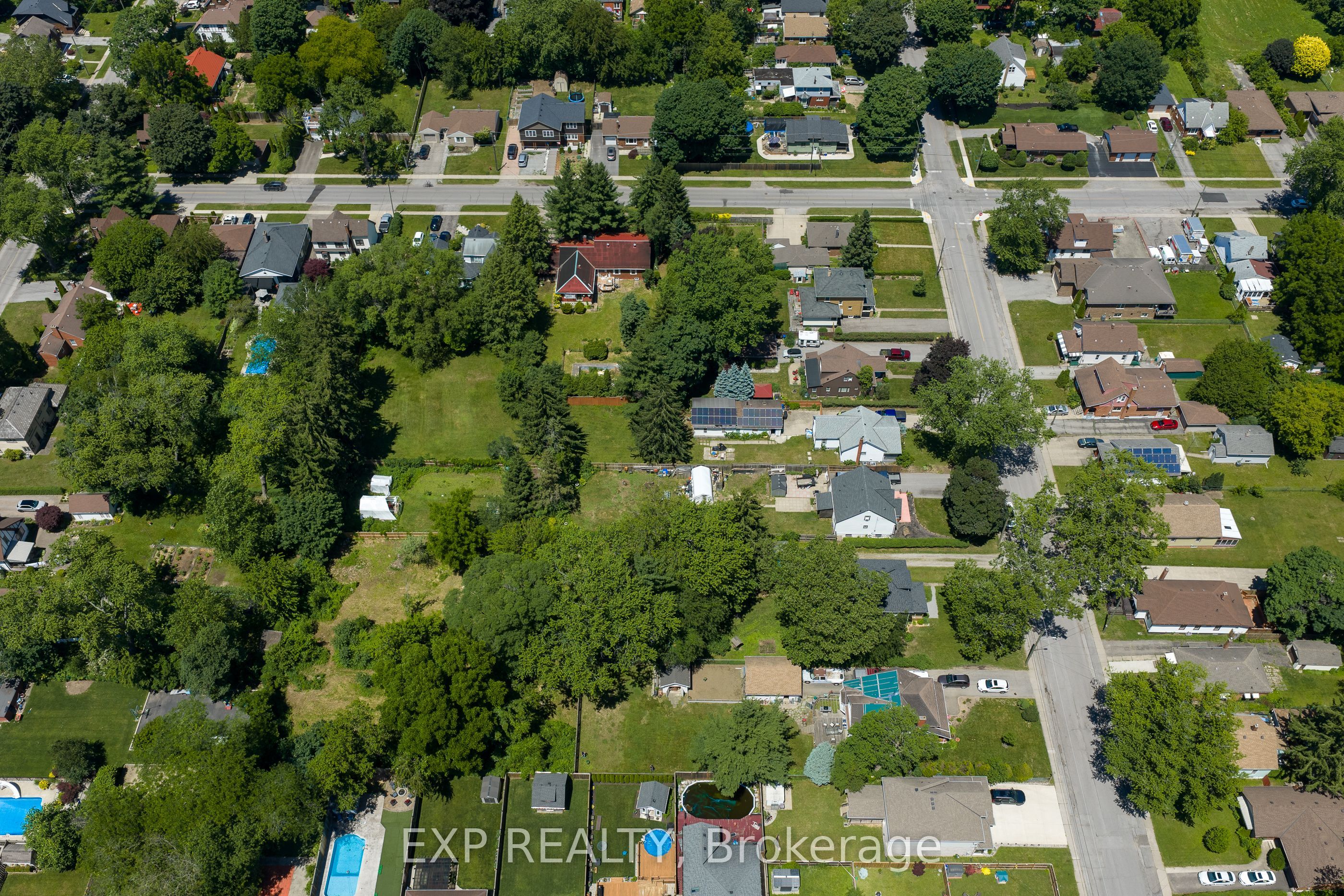 6111 Carlton Avenue, Niagara Falls, ON L2G 5J8 photo 4