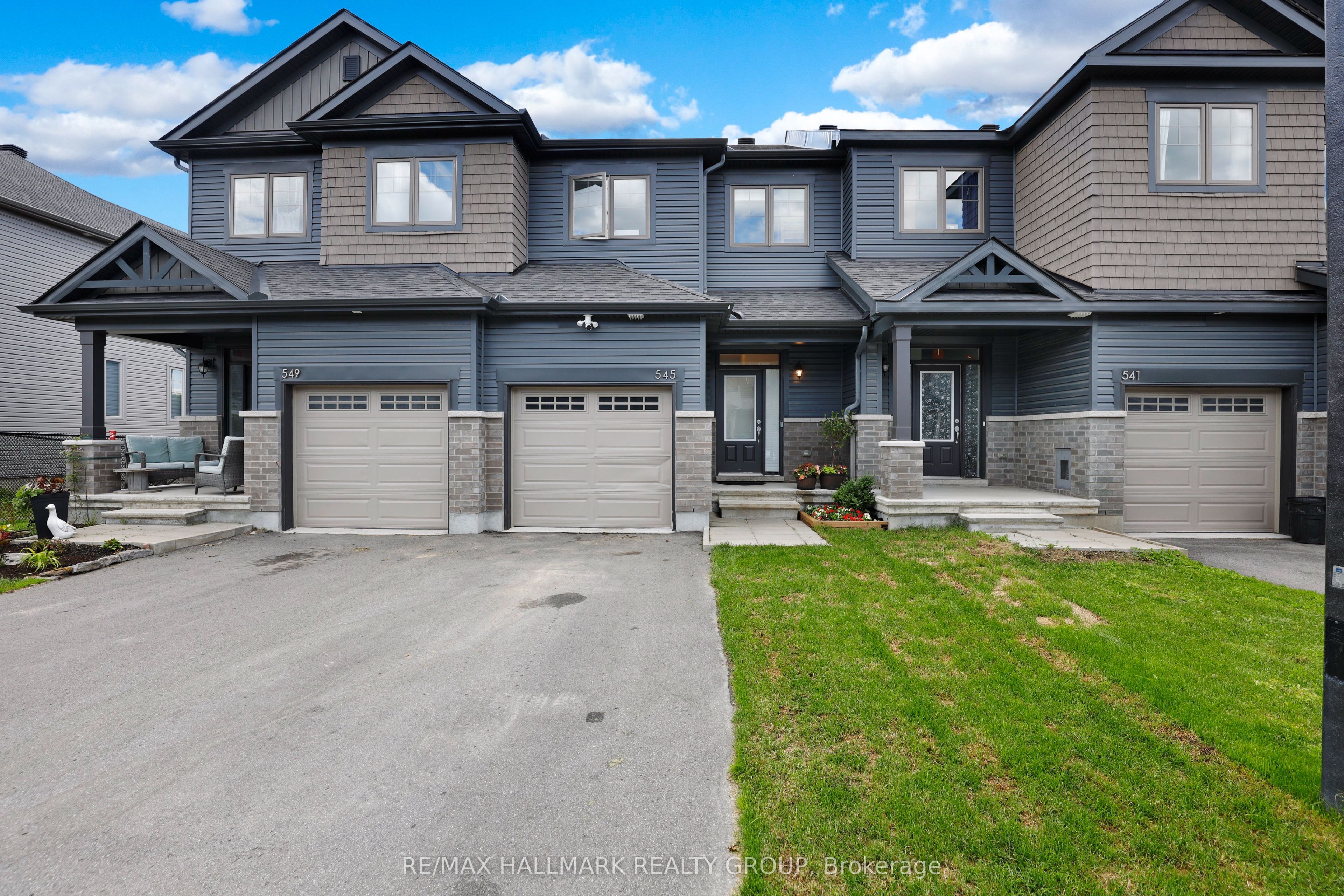545 Enclave Lane, Clarence-Rockland, ON K4K 0M8 photo 2