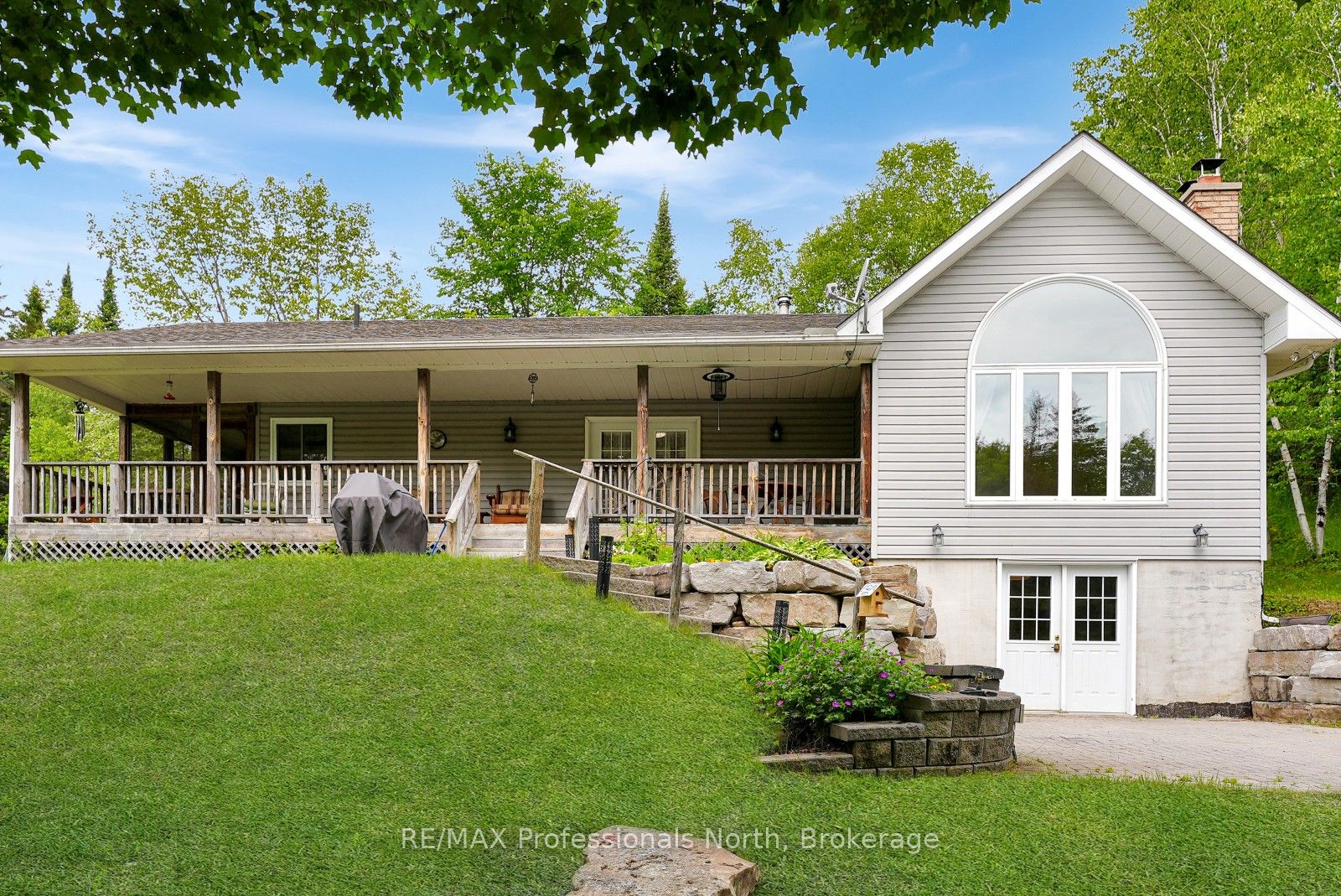 17254 Highway 118 N/A, Highlands East, ON K0L 2Y0