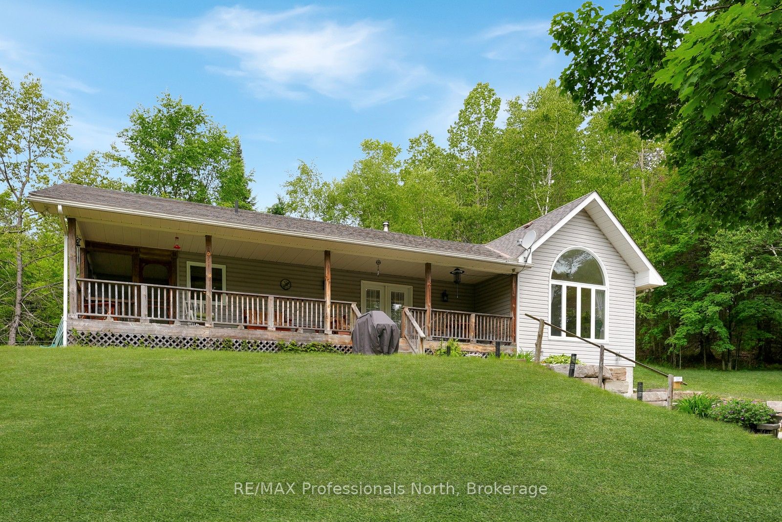 17254 Highway 118 N/A, Highlands East, ON K0L 2Y0 photo 2