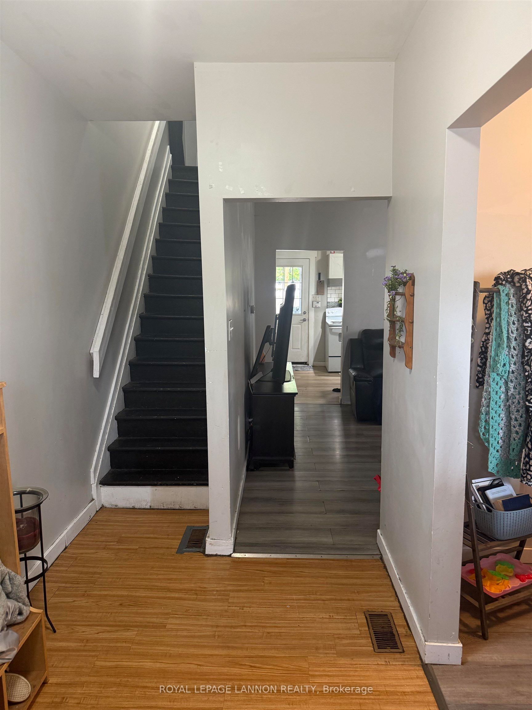 336 May Street North, Thunder Bay, ON P7C 3R2 photo 4