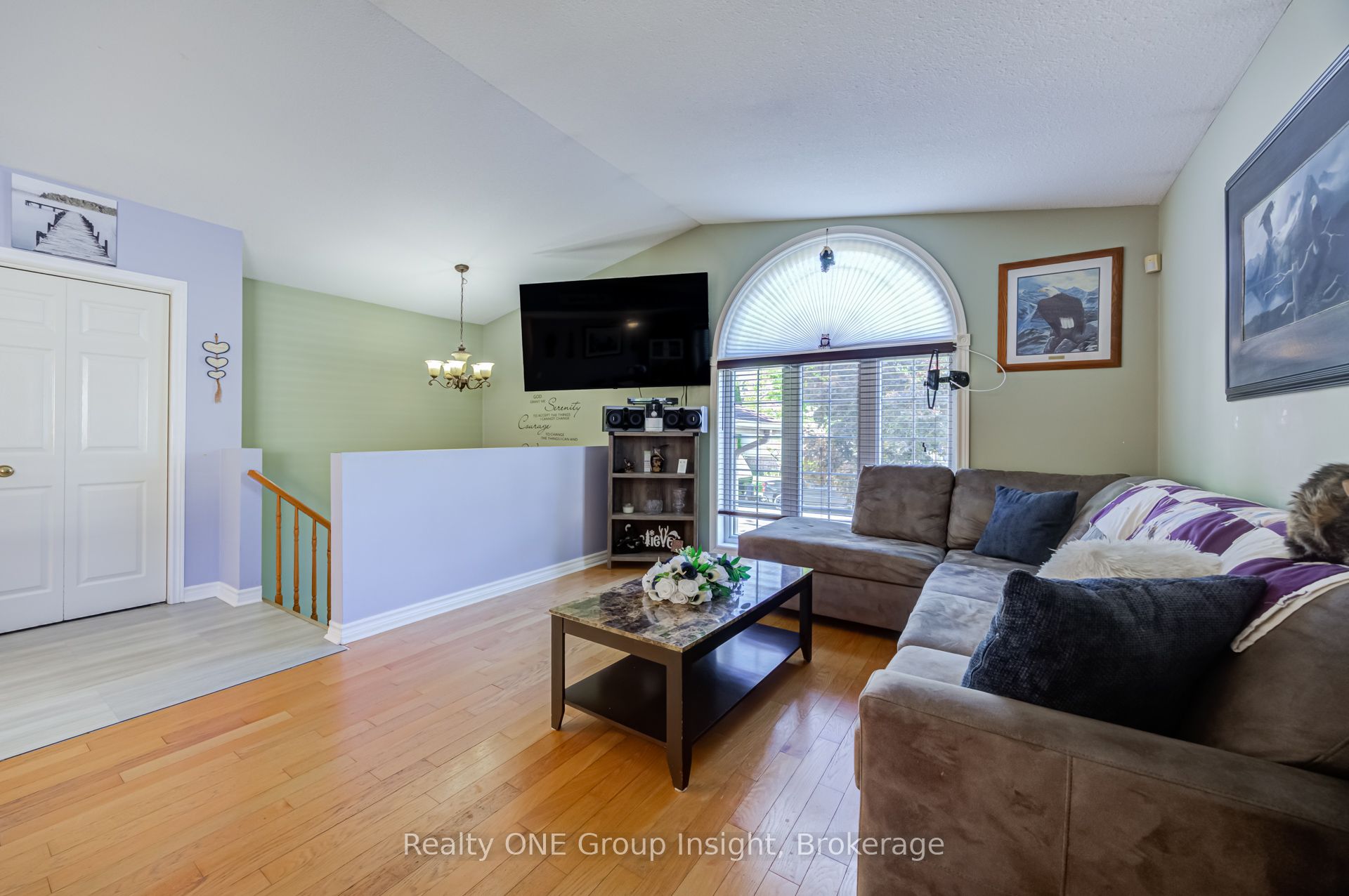 7880 Ascot Circle, Niagara Falls, ON L2H 3E4 photo 4