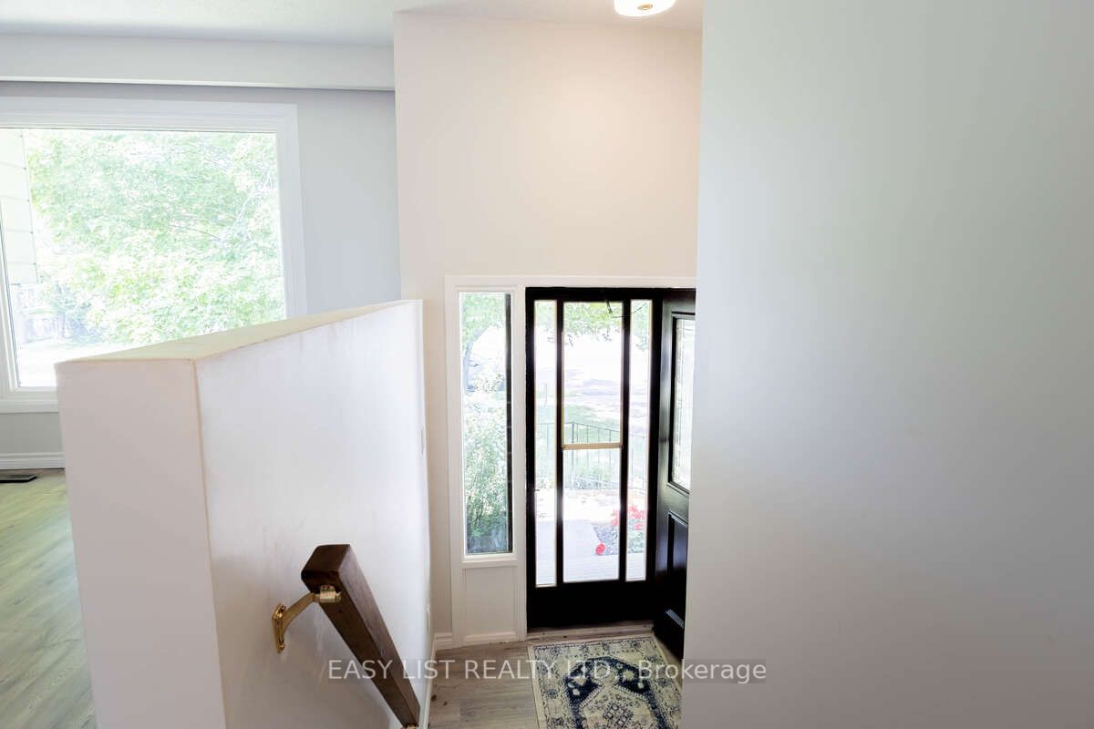 2651 Marsdale Drive, Peterborough, ON K9L 1R5 photo 4