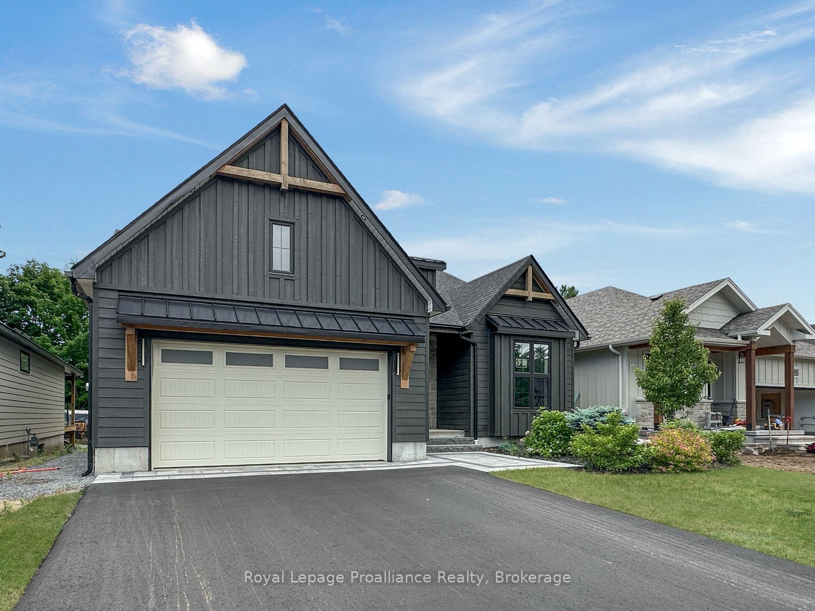 37 Deerview Drive, Quinte West, ON K8V 5P4 photo 3