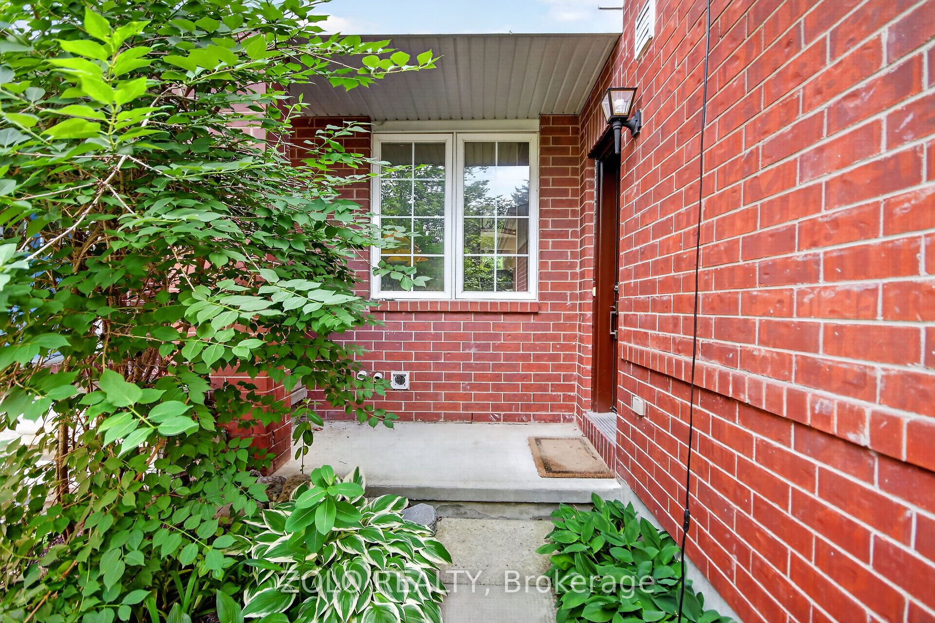 38 Central Park Drive, Carlington - Central Park, ON K2C 4A3 photo 5