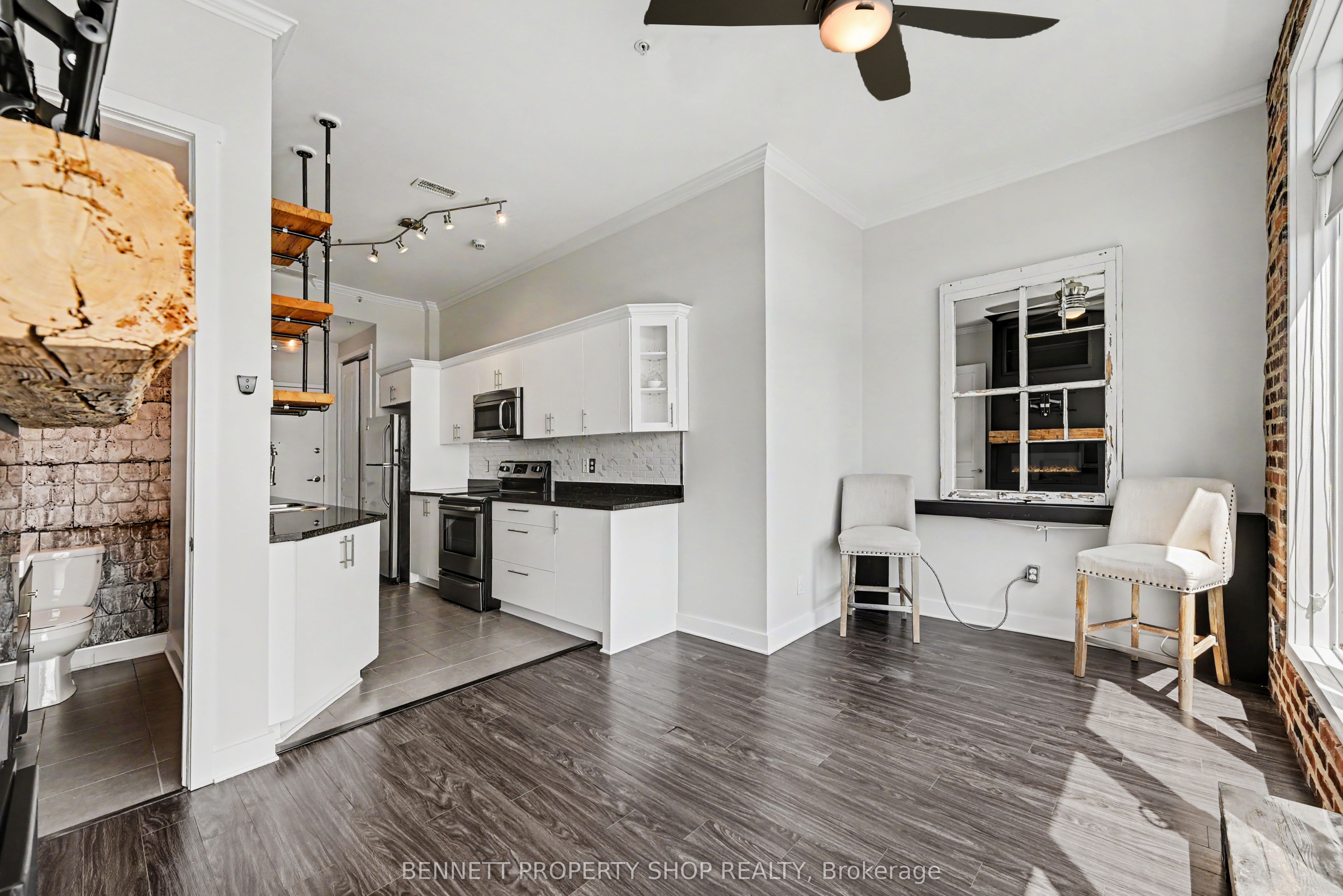 703 Cotton Mill Street 303, Cornwall, ON K6H 0E7 photo 4