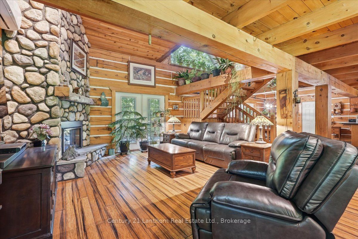 3719 County 1 Road, Prince Edward County, ON K0K 1G0 photo 4