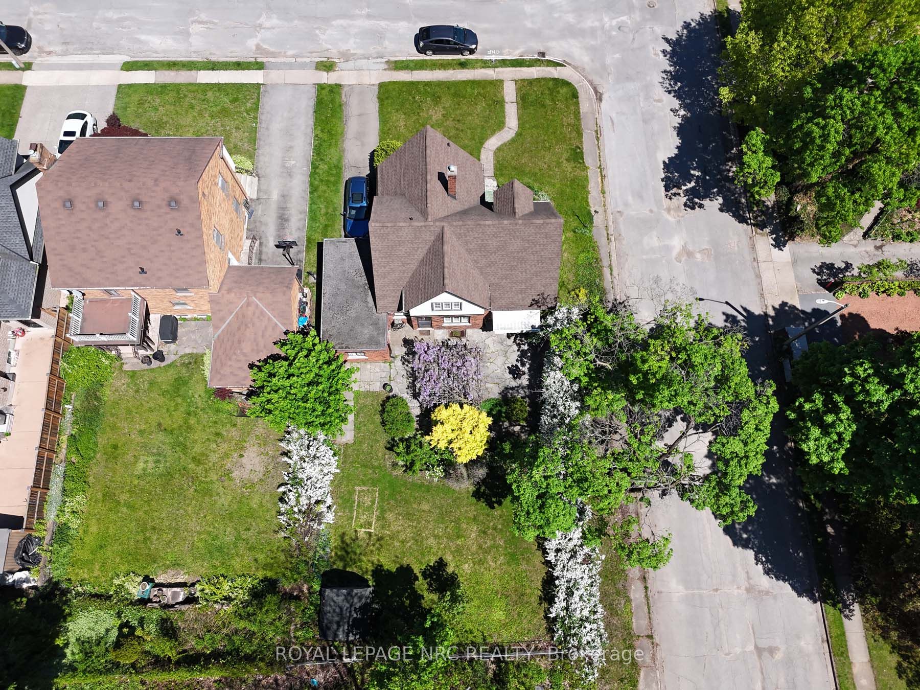 6040 Latshaw Street, Niagara Falls, ON L2G 1R2 photo 5