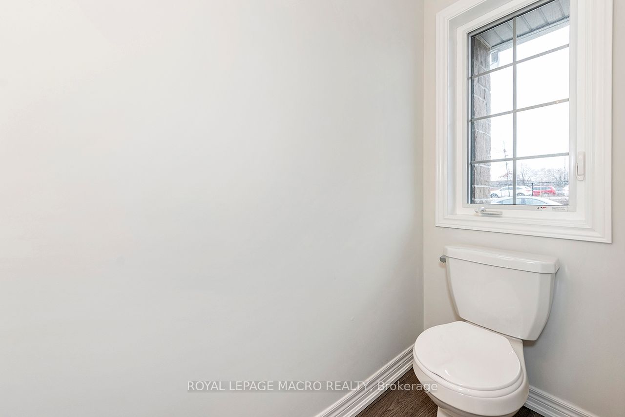 22 Linden Park Lane, Hamilton, ON L9A 1Y1 photo 5