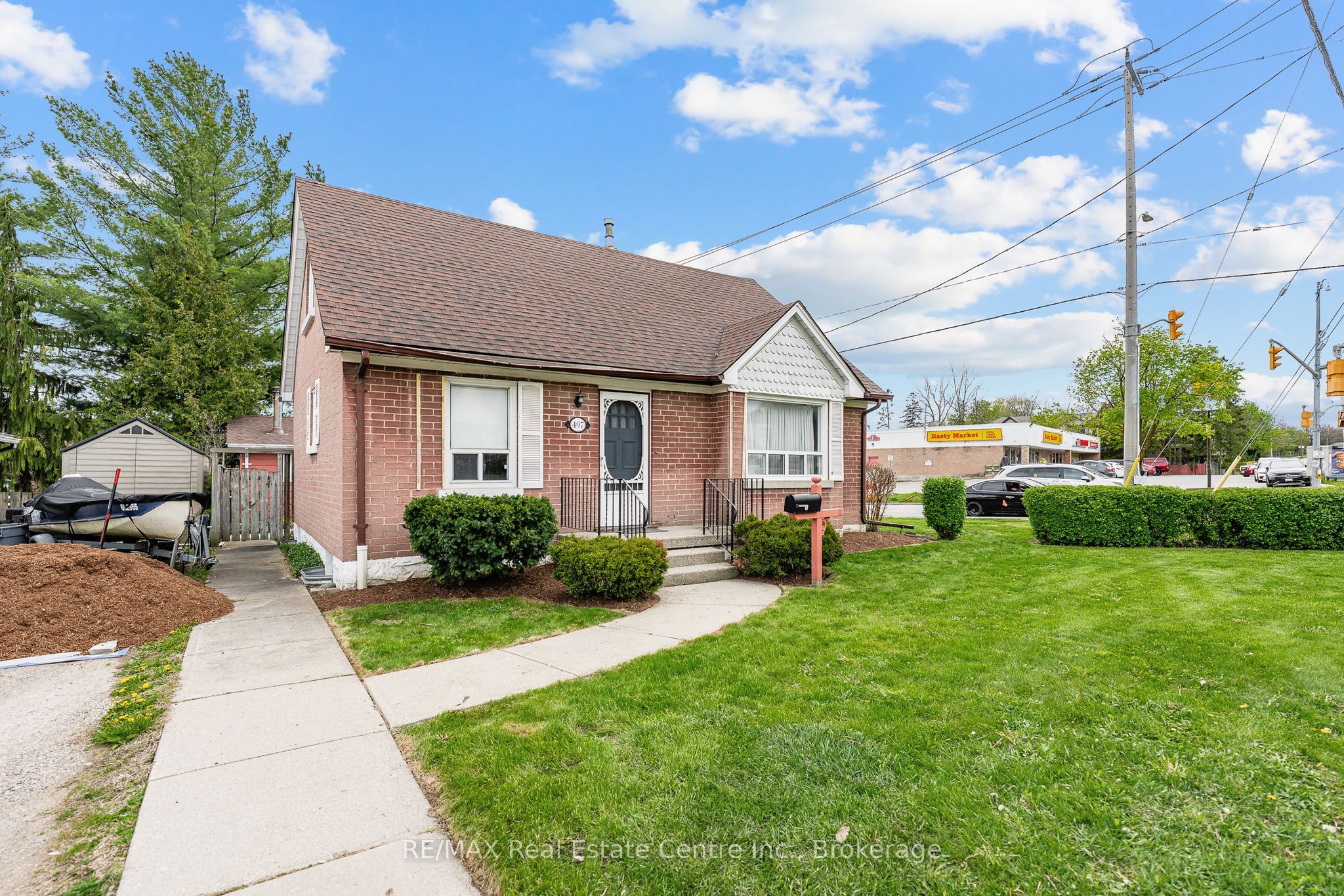 497 Victoria Street S, Kitchener, ON N2M 3A6 photo 2