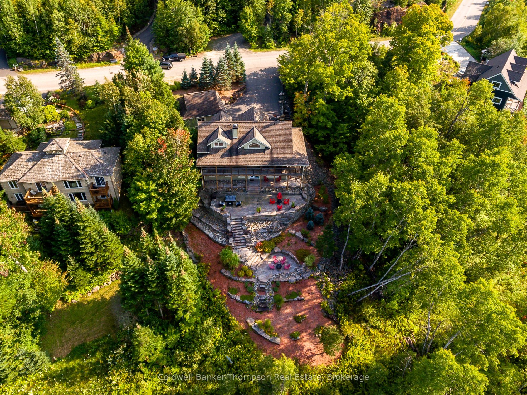 21 Deerhurst Highlands Drive, Huntsville, ON P1H 1B1