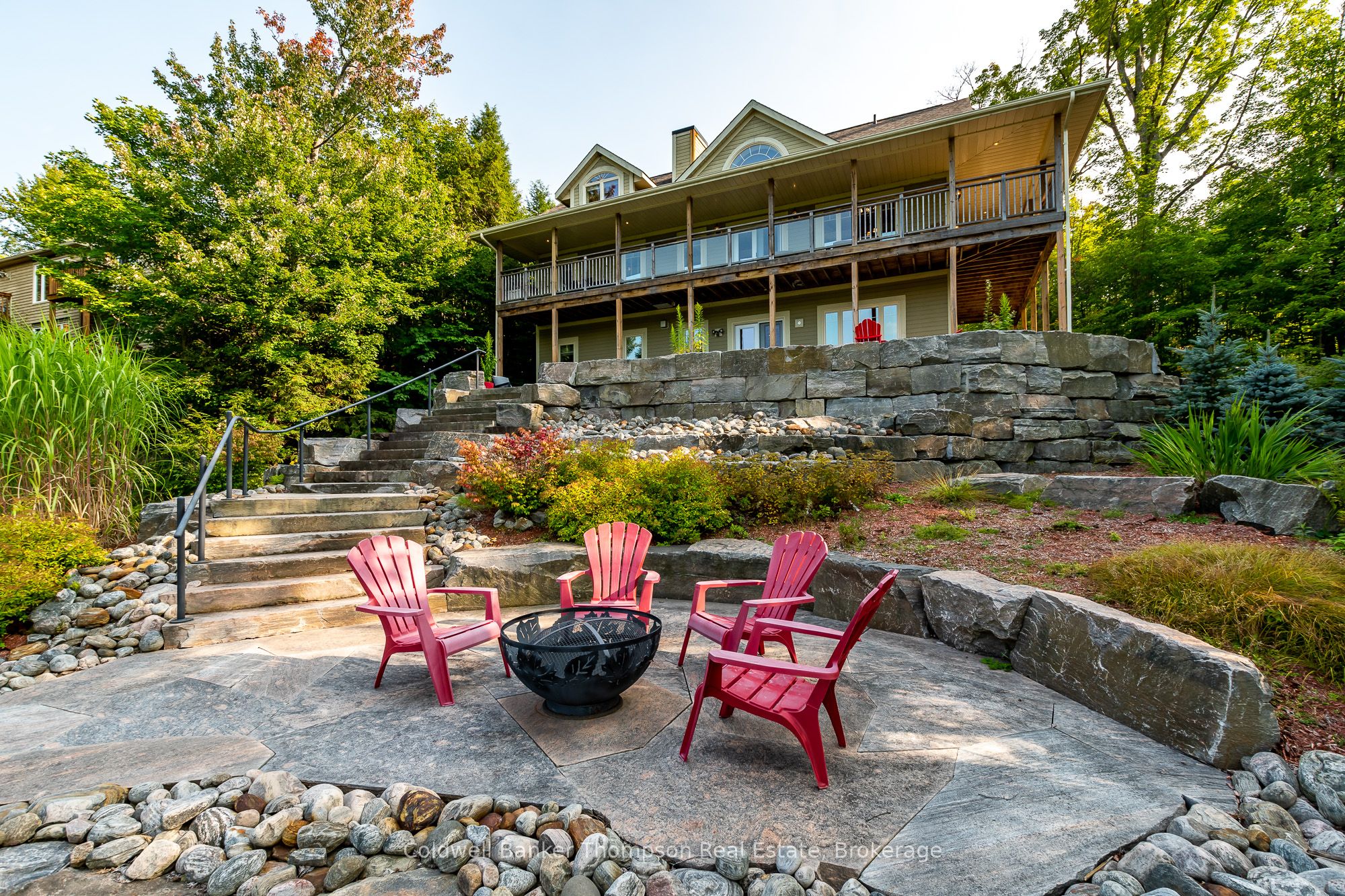 21 Deerhurst Highlands Drive, Huntsville, ON P1H 1B1 photo 2