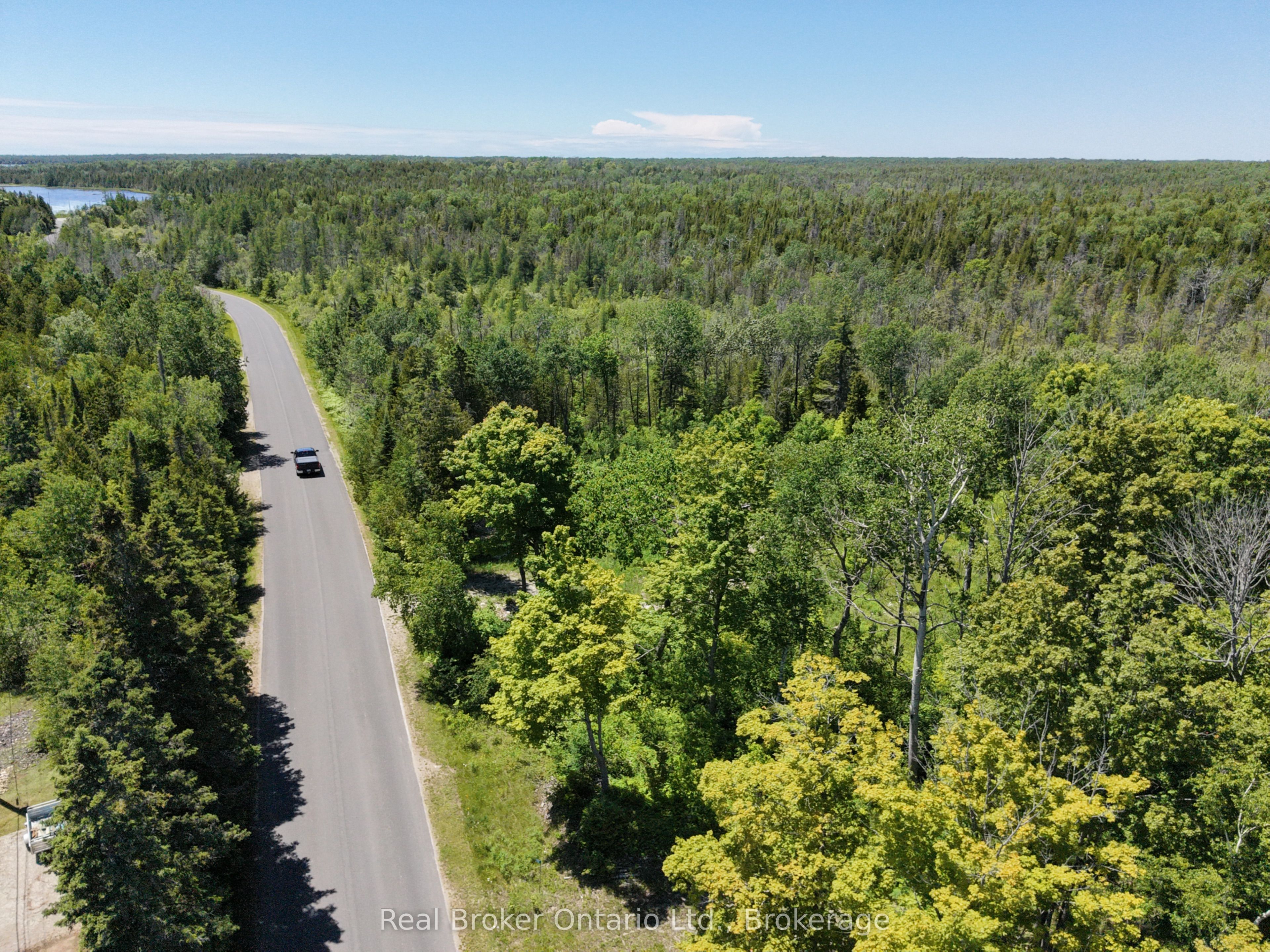 118 Tamarac Road, Northern Bruce Peninsula, ON N0H 1W0 photo 4