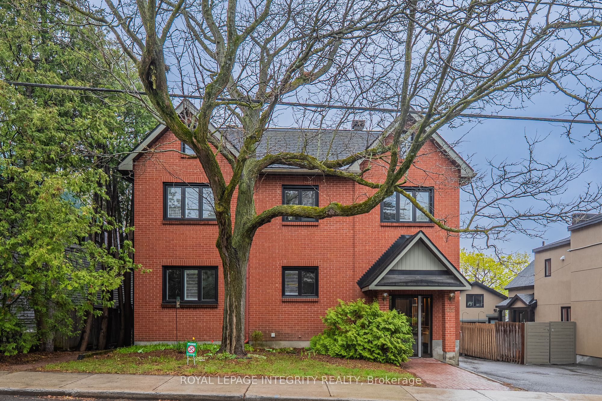 222 Russell Avenue 103, Lower Town - Sandy Hill, ON K1N 7X5 photo 2