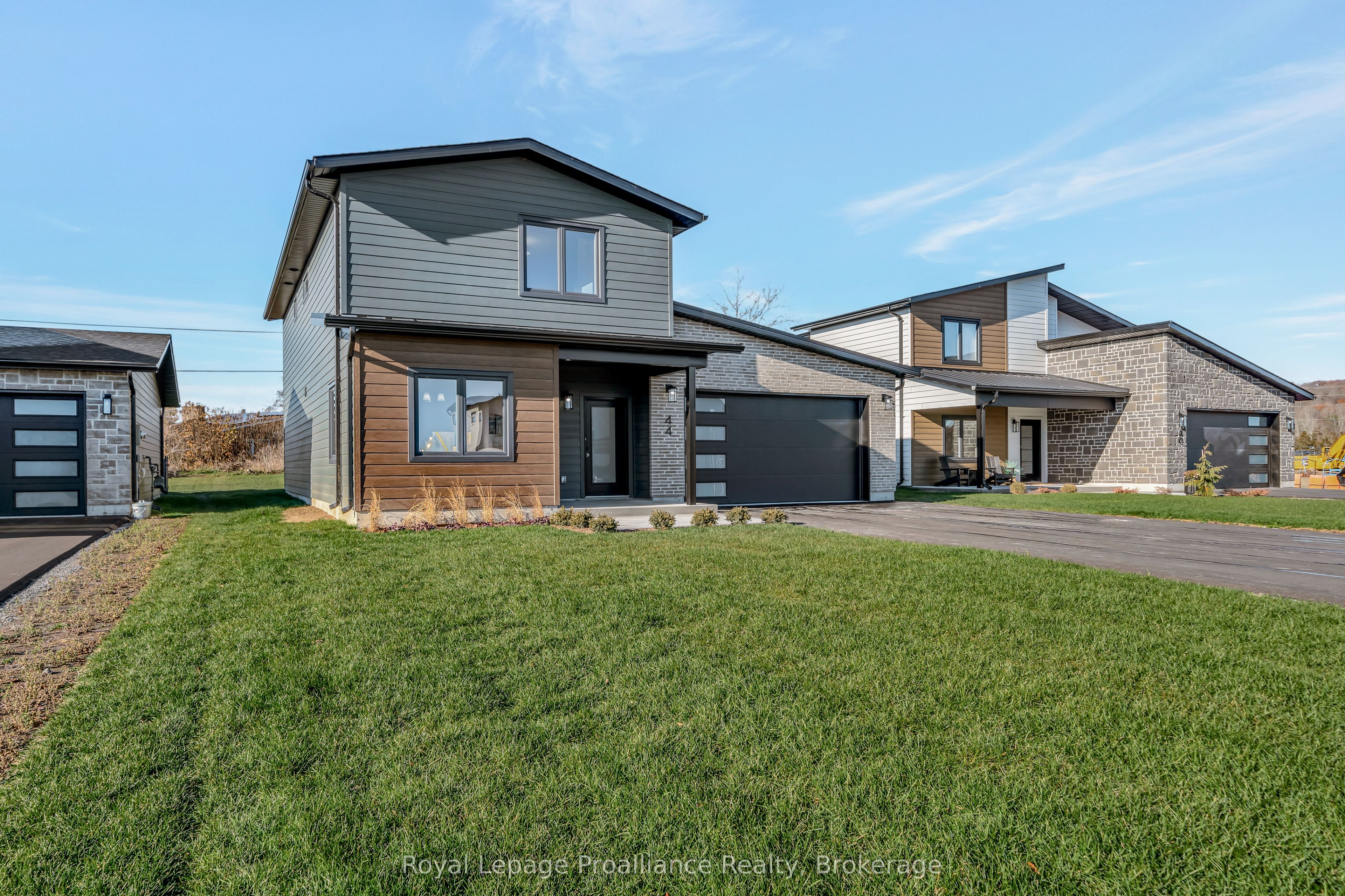 44 Fraser Drive, Quinte West, ON K0K 1E0 photo 3
