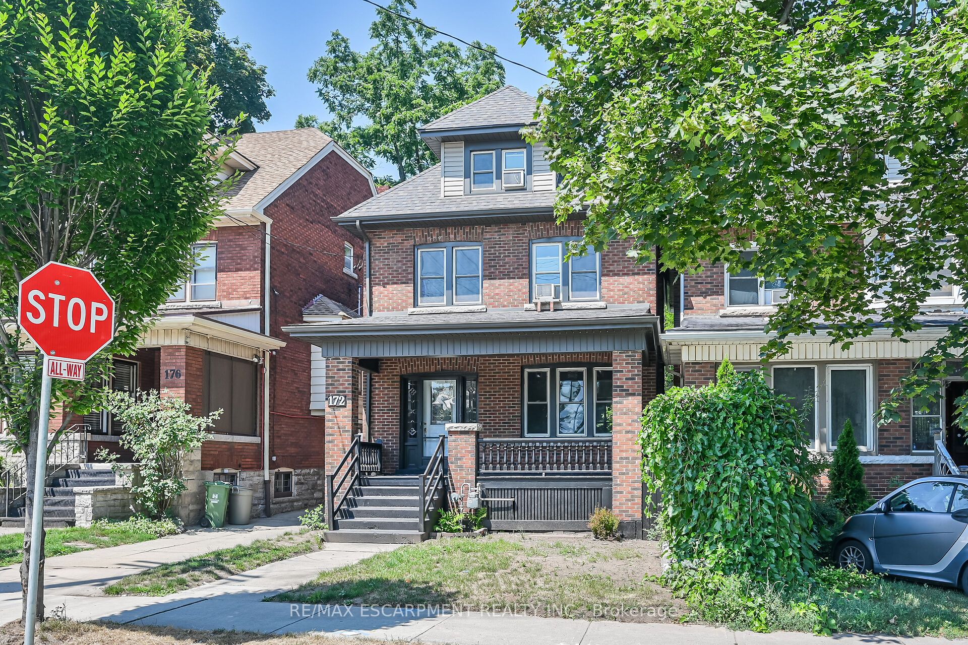 172 Sherman Avenue S, Hamilton, ON L8M 2P9 photo 2