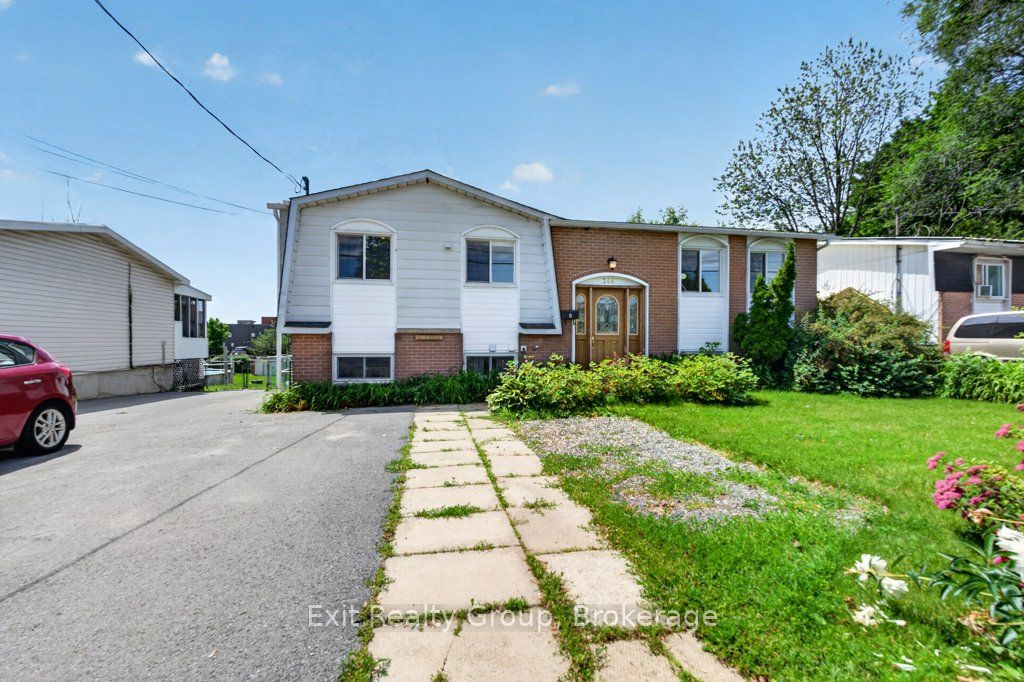 244 Weller Avenue, Kingston, ON K7K 2V2 photo 2