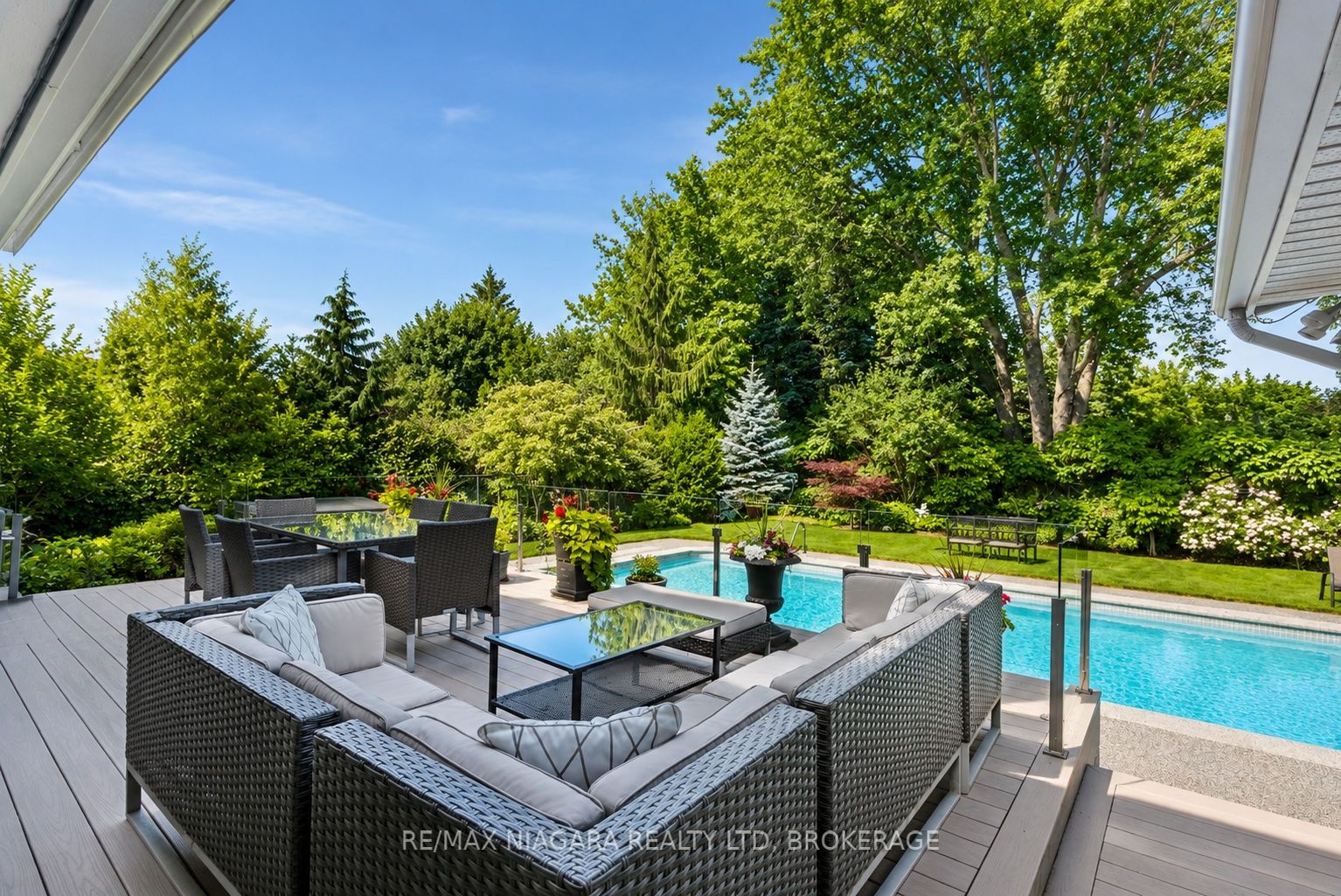 360 DORCHESTER Street, Niagara-on-the-Lake, ON L0S 1J0 photo 3