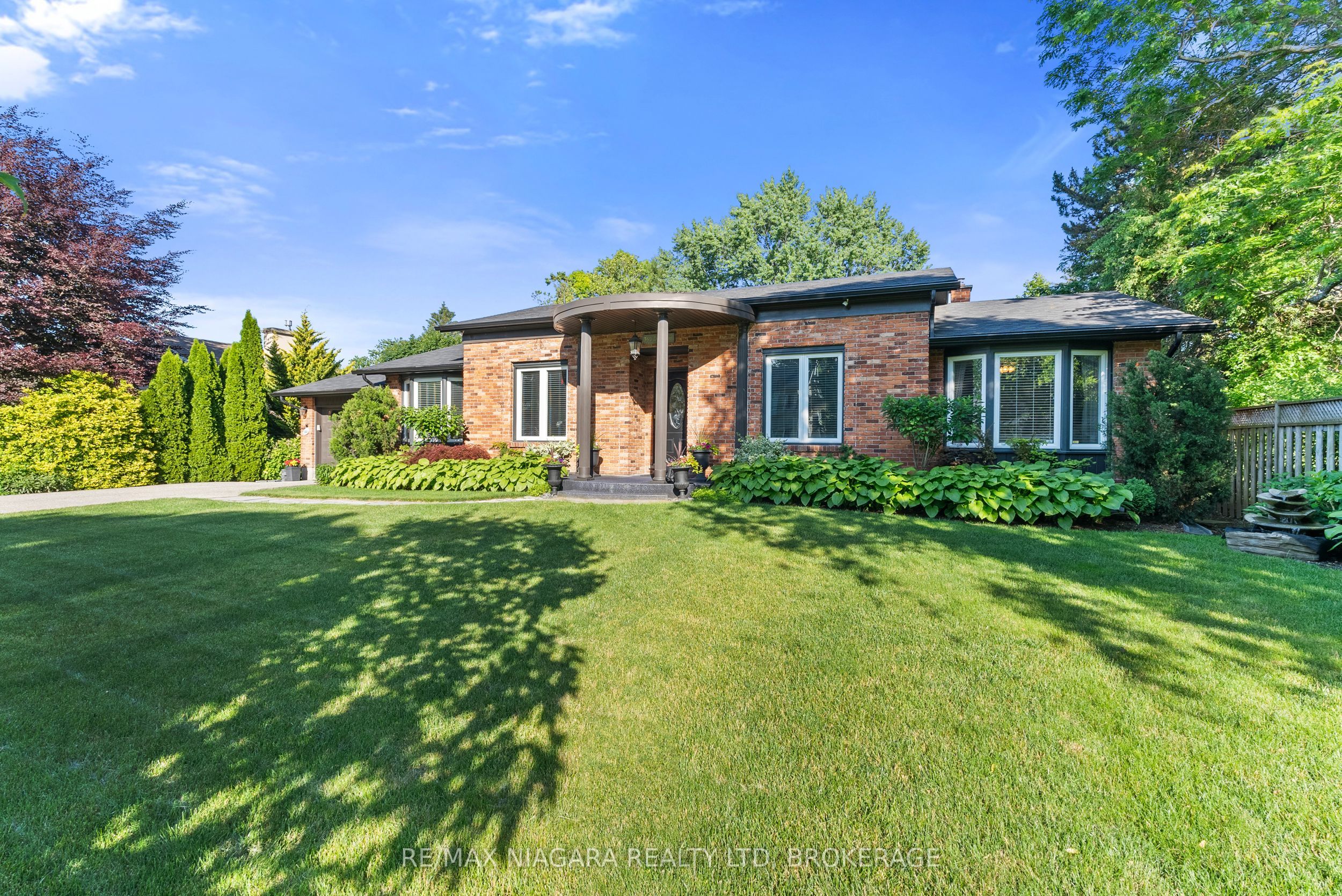 360 DORCHESTER Street, Niagara-on-the-Lake, ON L0S 1J0 photo 4