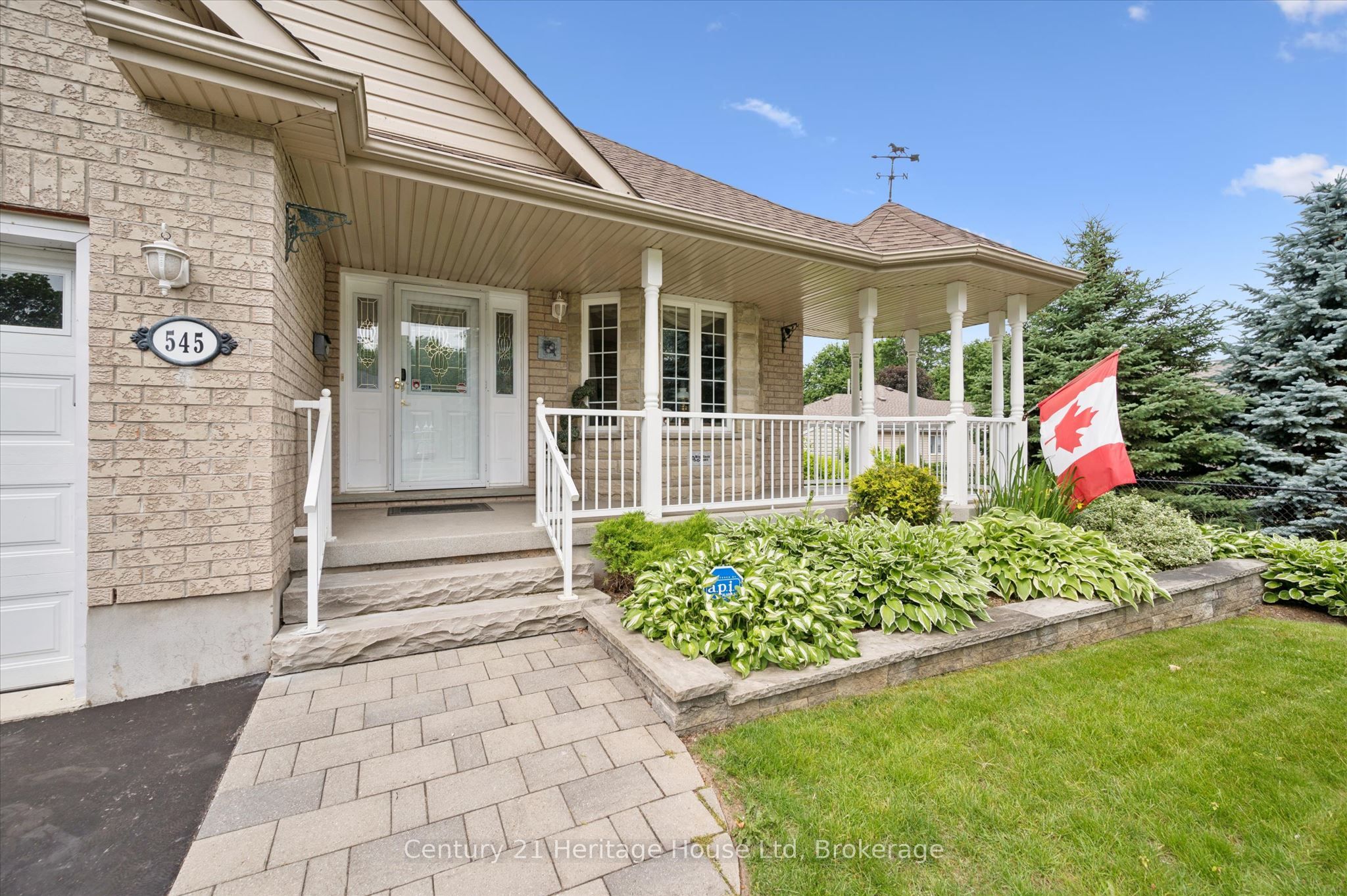 545 Athol Street, Centre Wellington, ON N1M 3T6 photo 2