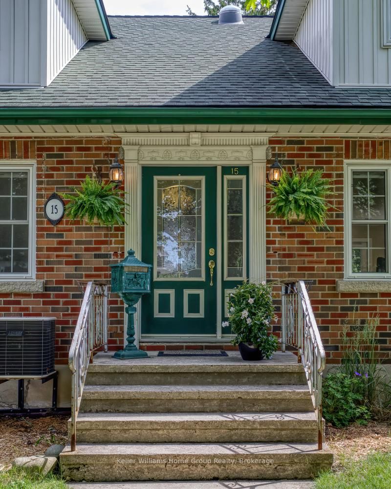 15 Central Street, Guelph, ON N1H 4K4 photo 5