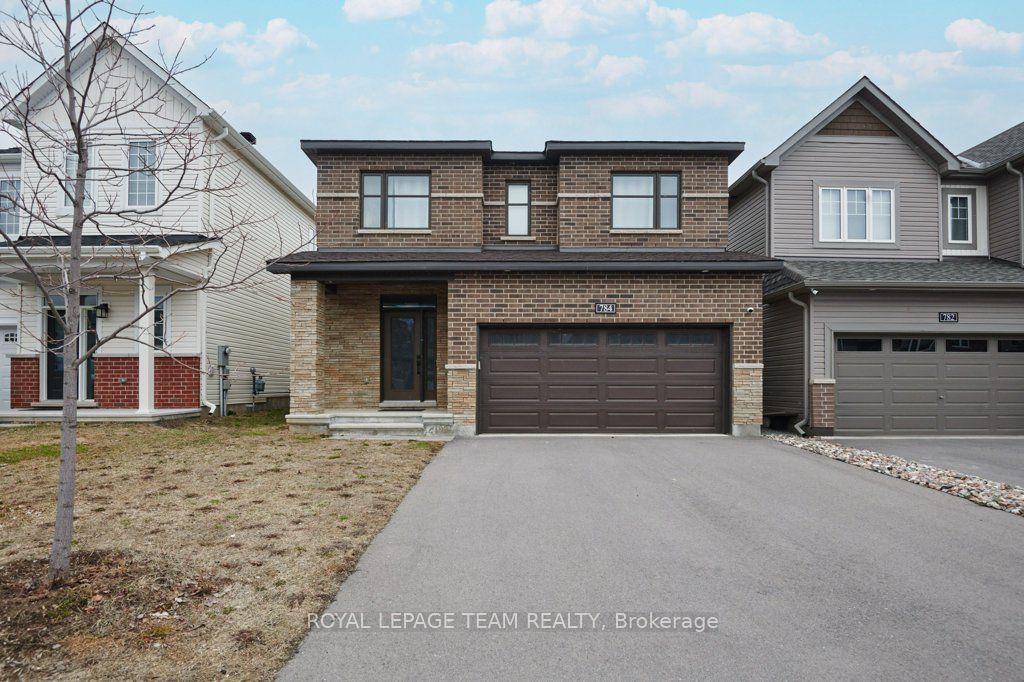 784 Cappamore Drive, Barrhaven, ON K2J 6V6 photo 2