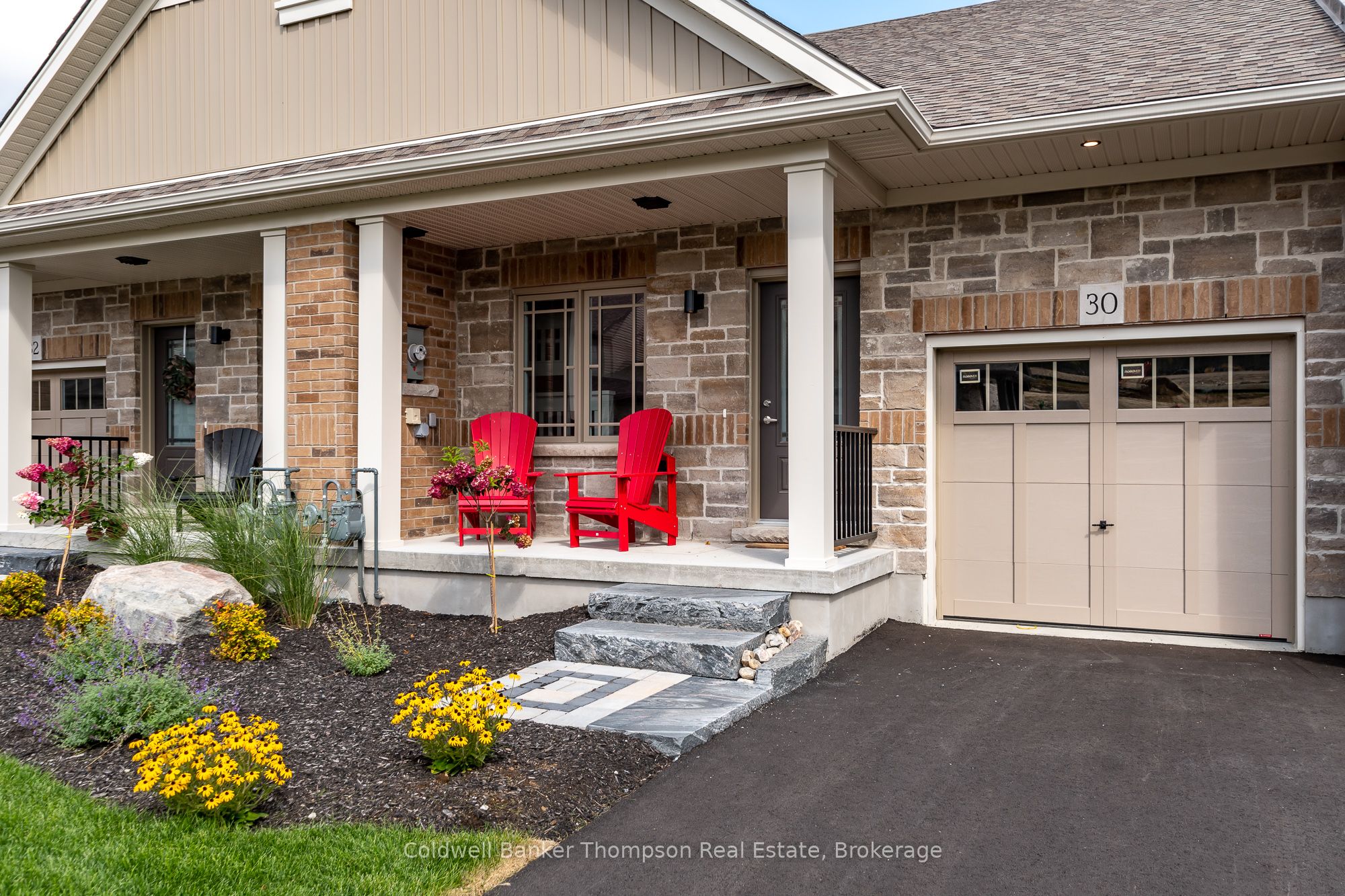 30 Charles Morley Boulevard, Huntsville, ON P1H 0G5 photo 3