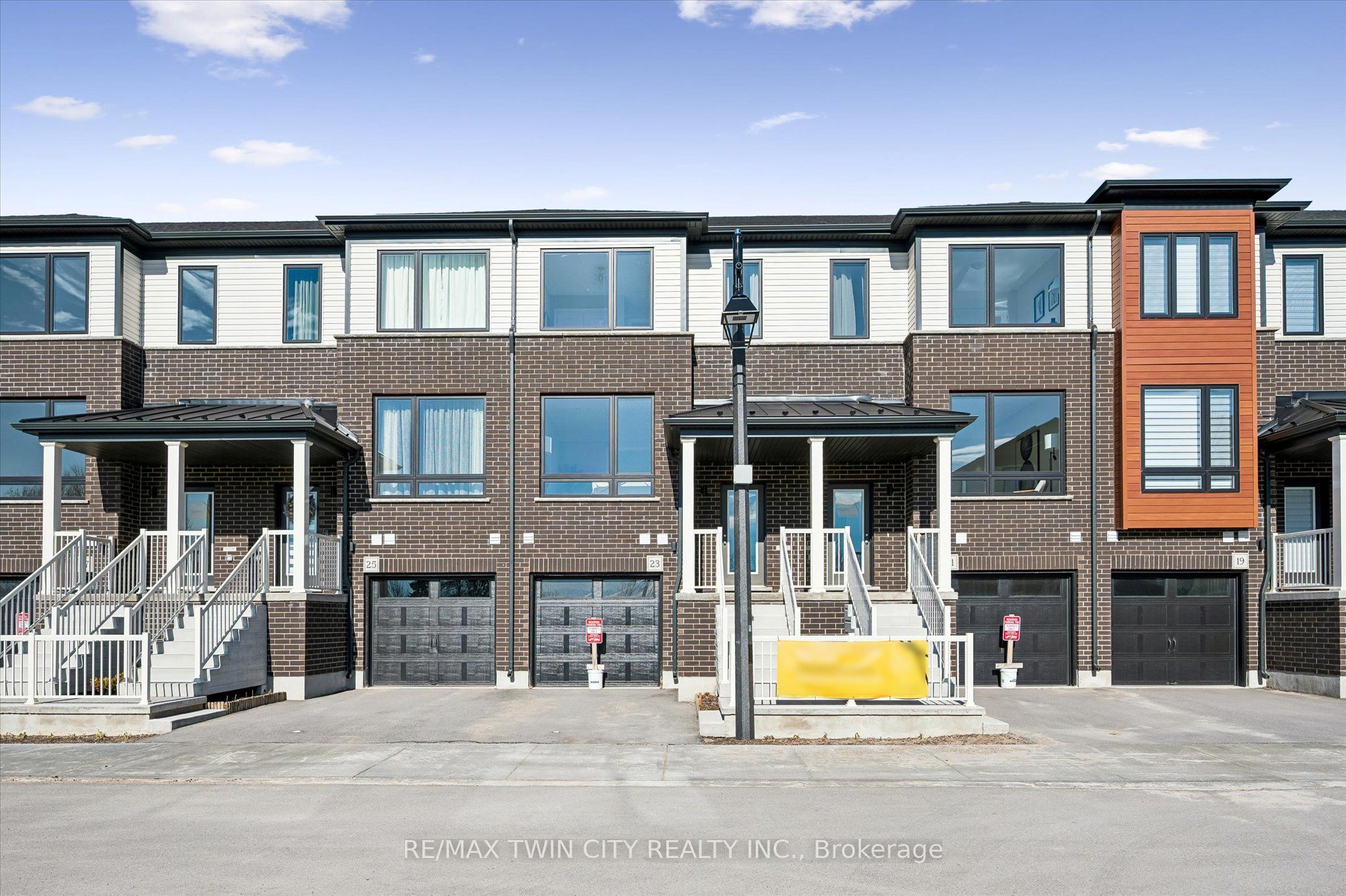 23 Sora Lane, Guelph, ON N1E 0T4 photo 2