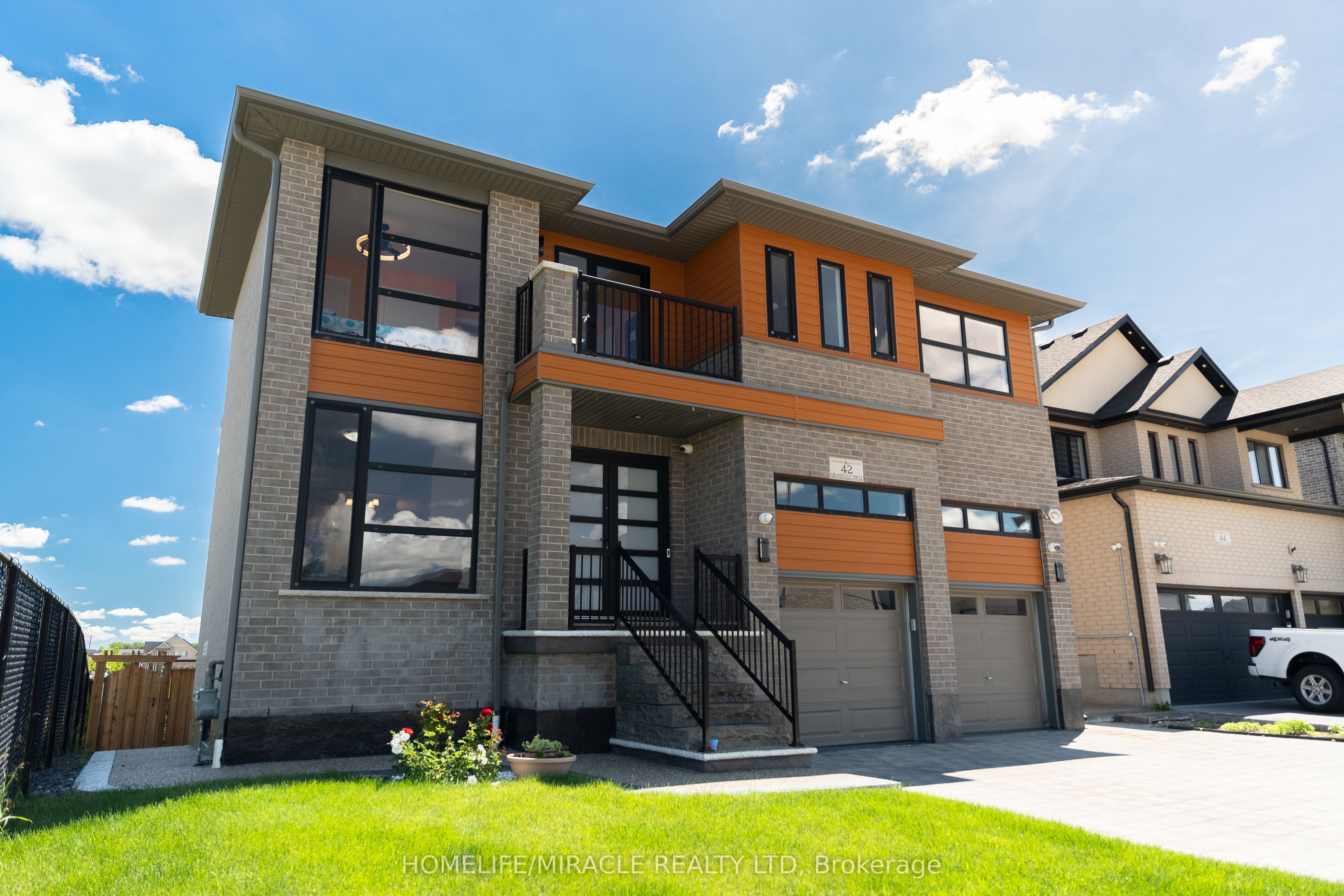 42 Grandville Circle, Brant, ON N3L 0J3 photo 4