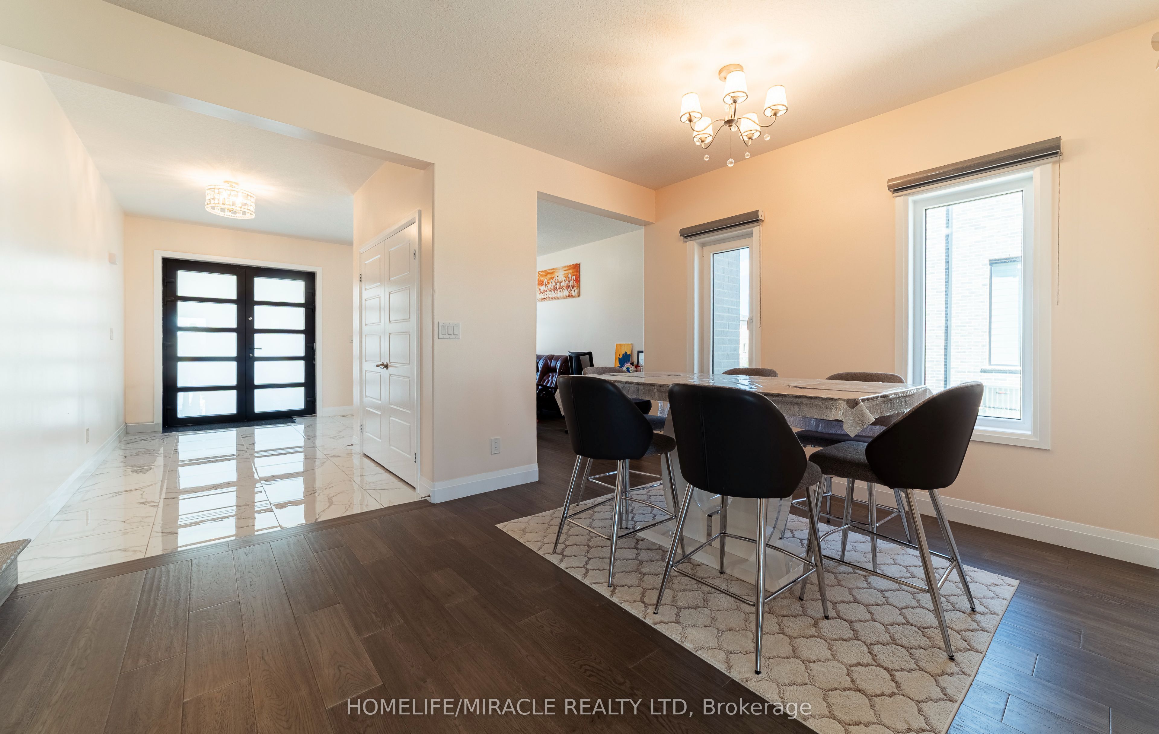 42 Grandville Circle, Brant, ON N3L 0J3 photo 5