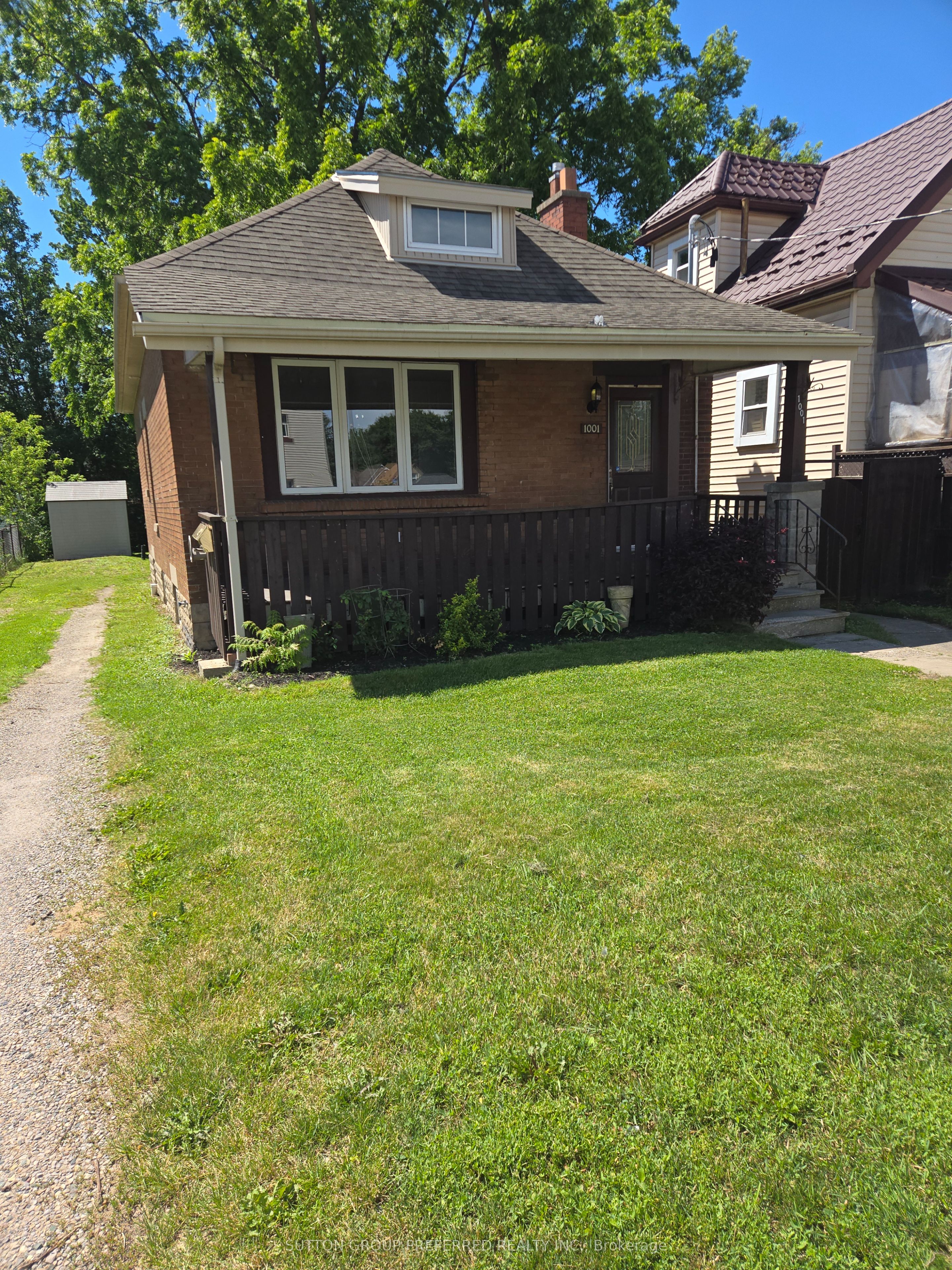 1001 Oxford Street E, London East, ON N5Y 3K6